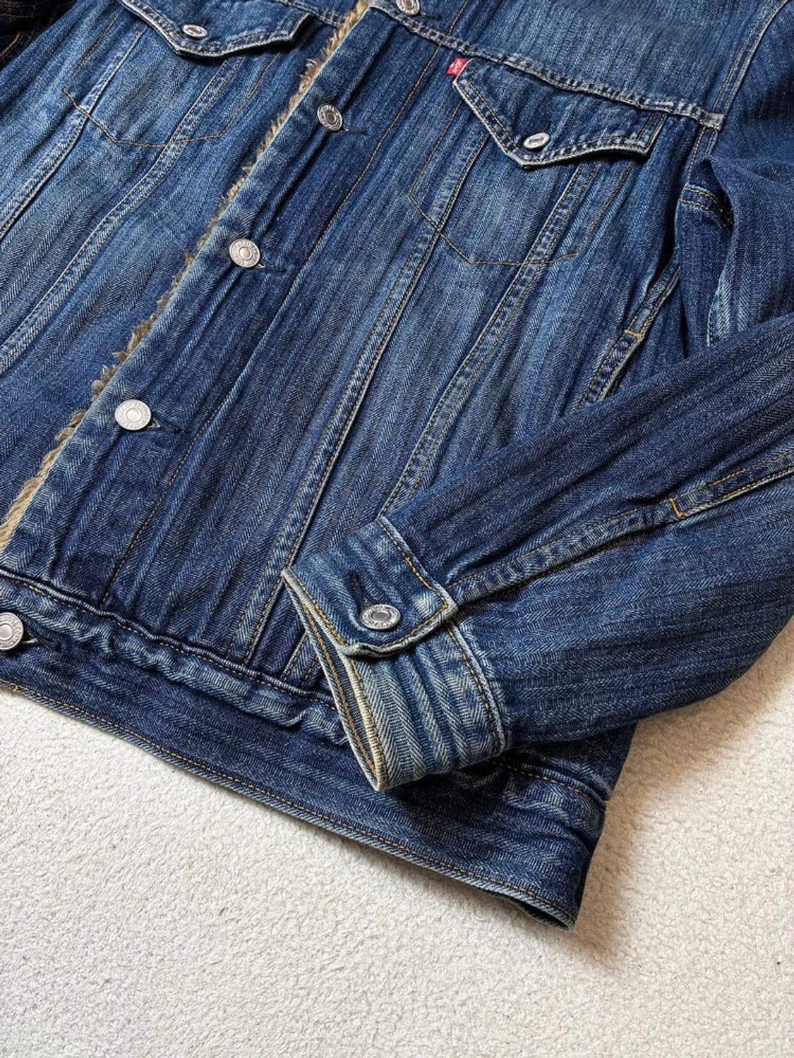 리바이스 00's 양털 워시드 데님 트러커 자켓 PN7931 상품이미지5