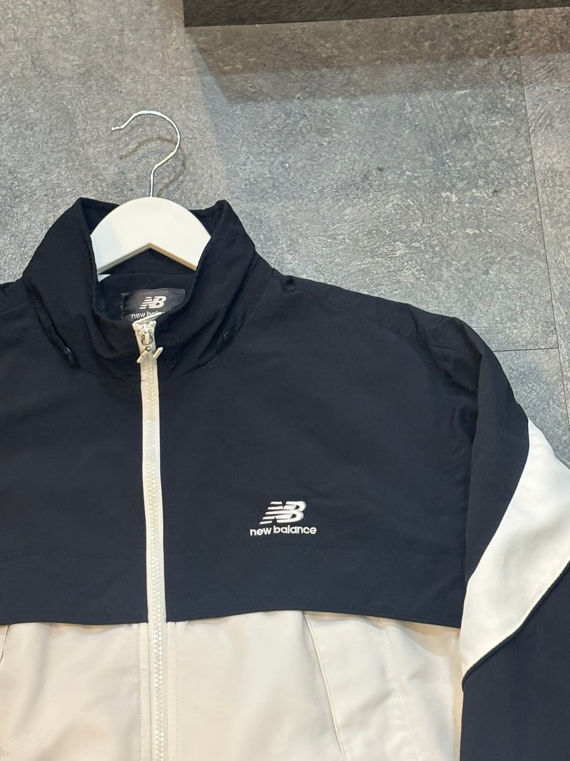 뉴발란스 바람막이 점퍼 자켓 M사이즈 상품이미지4