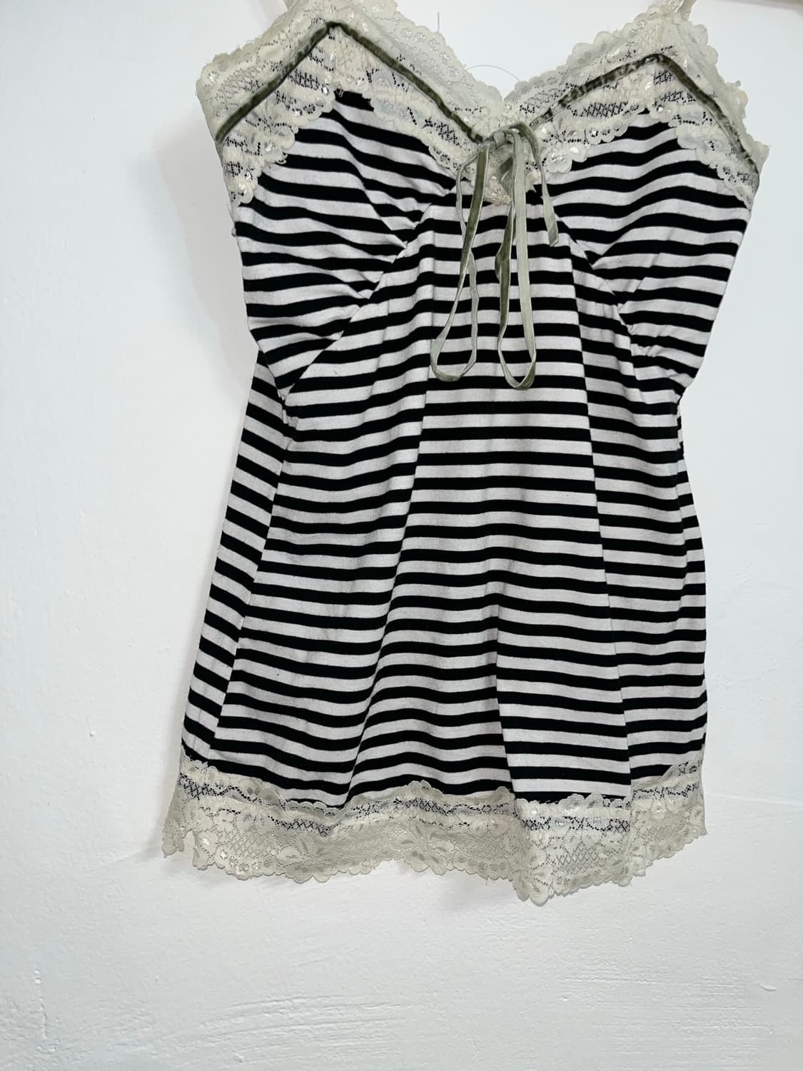 스트라이프 레이스 슬리브리스 상품이미지3