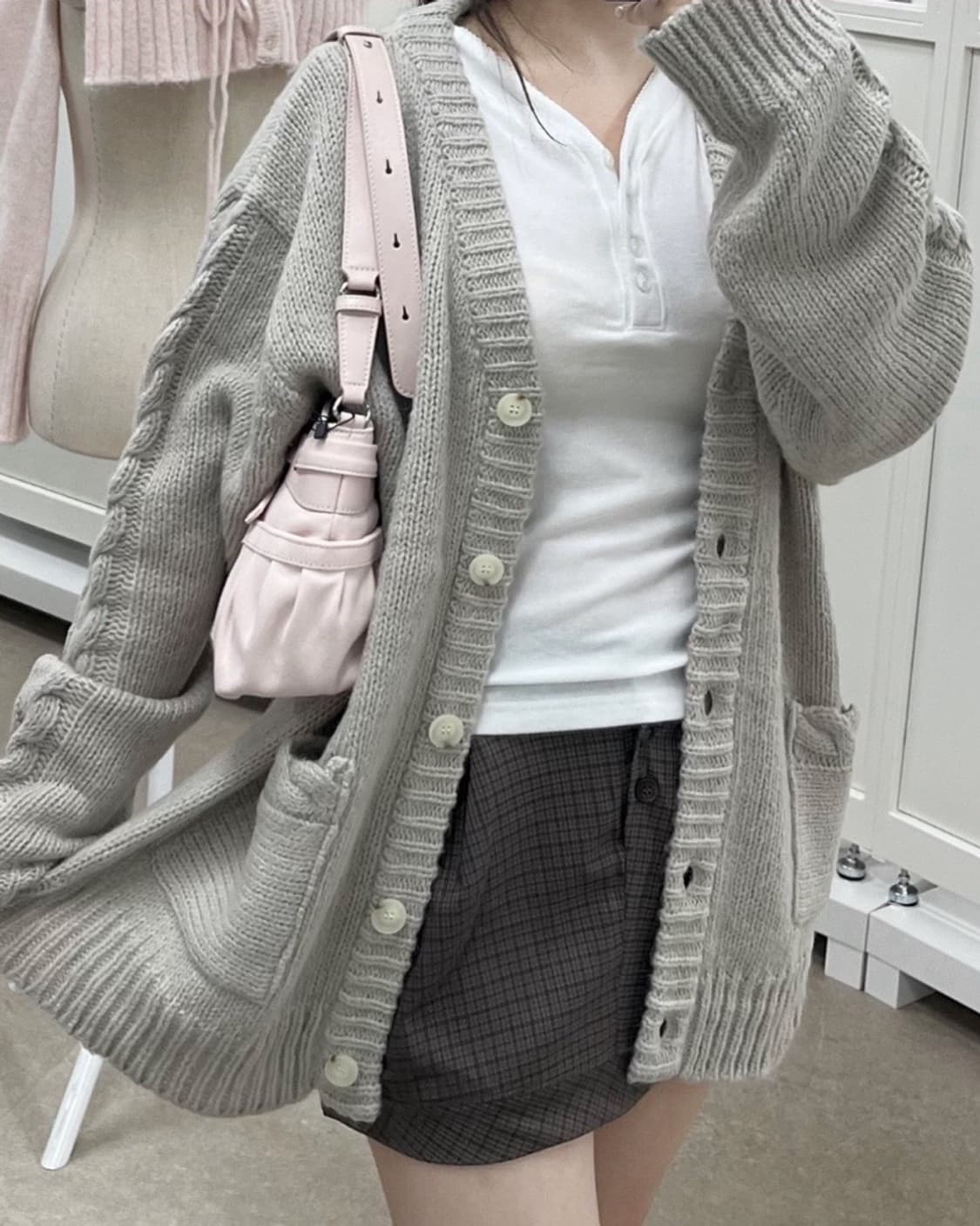 벨리아르 데이지 롱슬리브 헨리넥프릴레이스 상품이미지3