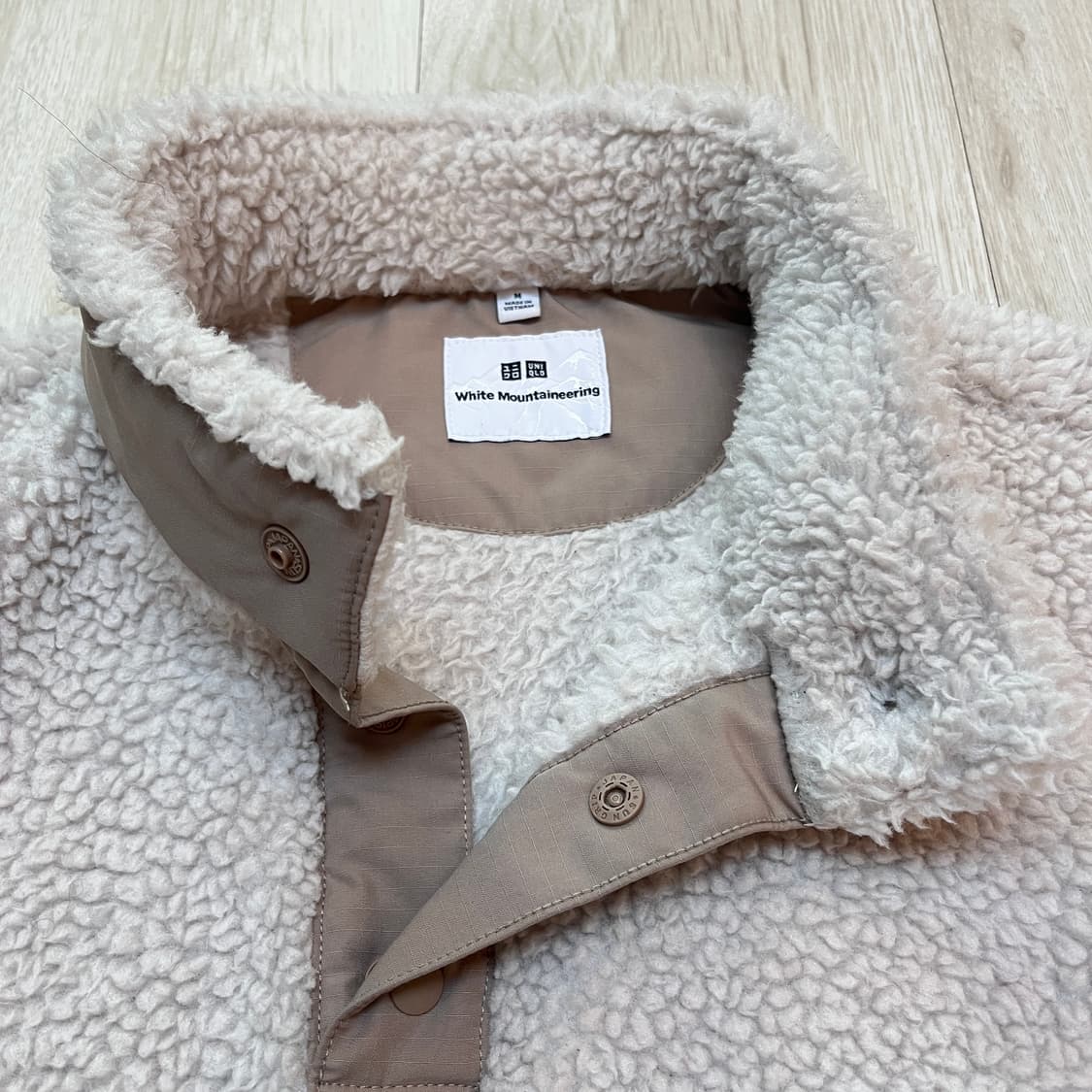 유니클로 화이트 마운티니어링 후리스 풀오버 / M사이즈 상품이미지3