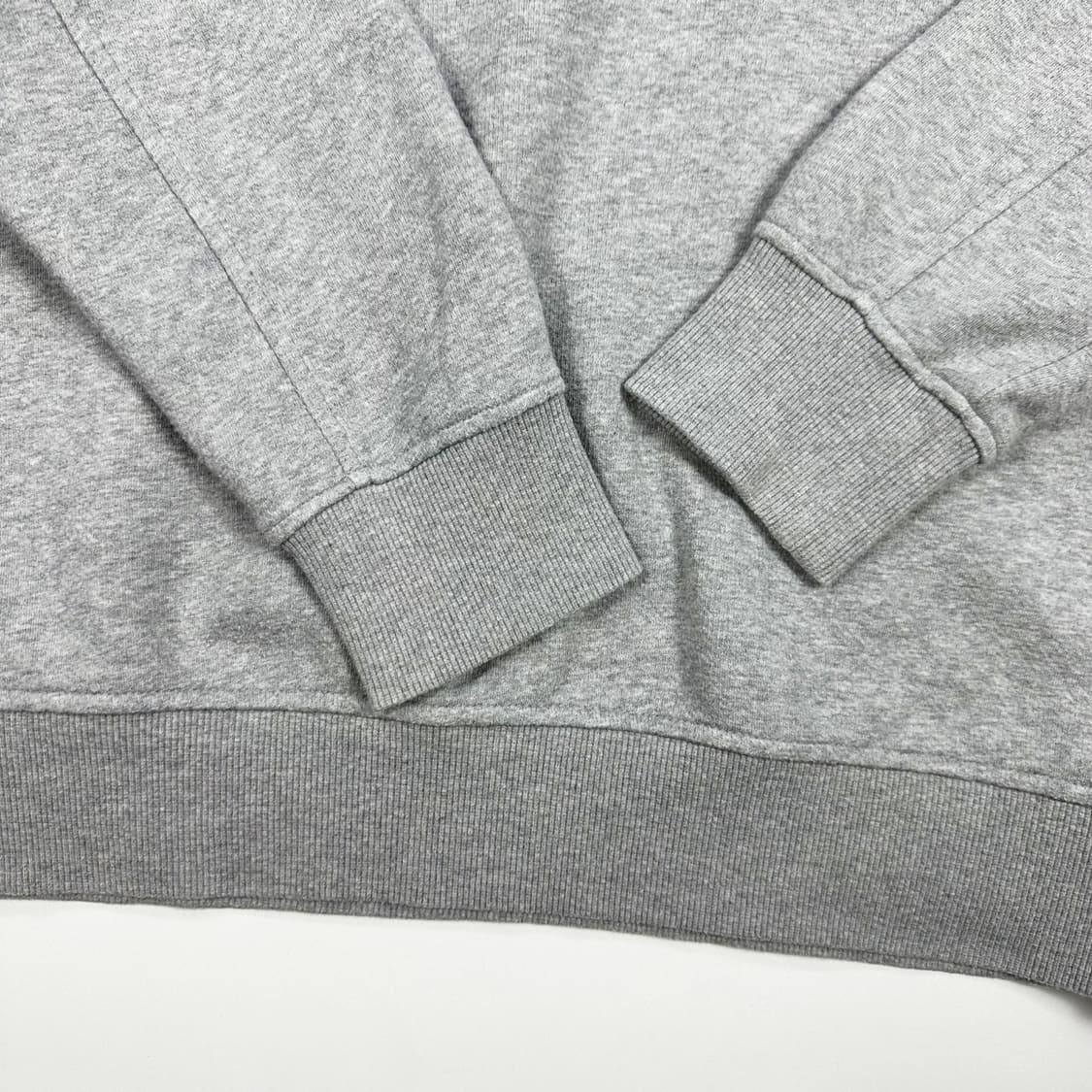 내셔널지오그래픽 그레이 와펜 맨투맨 (L) 상품이미지4