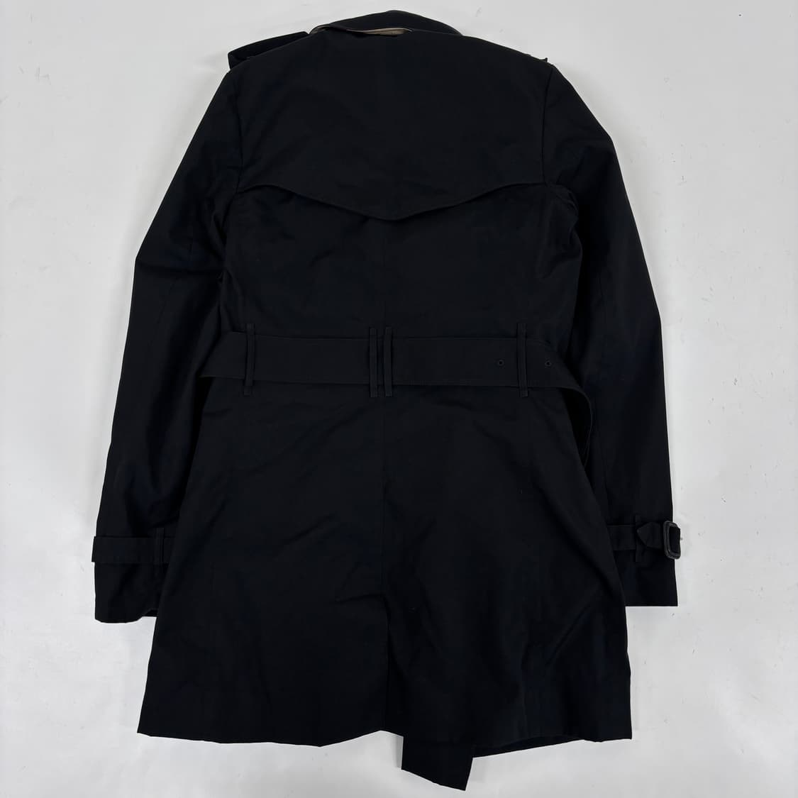 버버리 블랙 하프 트렌치 코트  상품이미지7