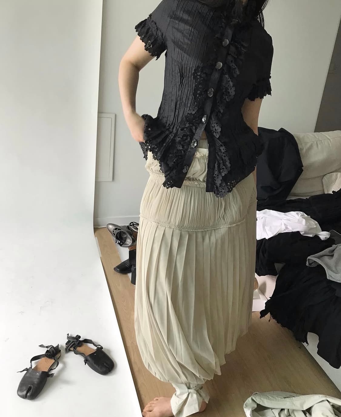 에옹쓰 25ss 샤샤스커트 구해요 상품이미지1