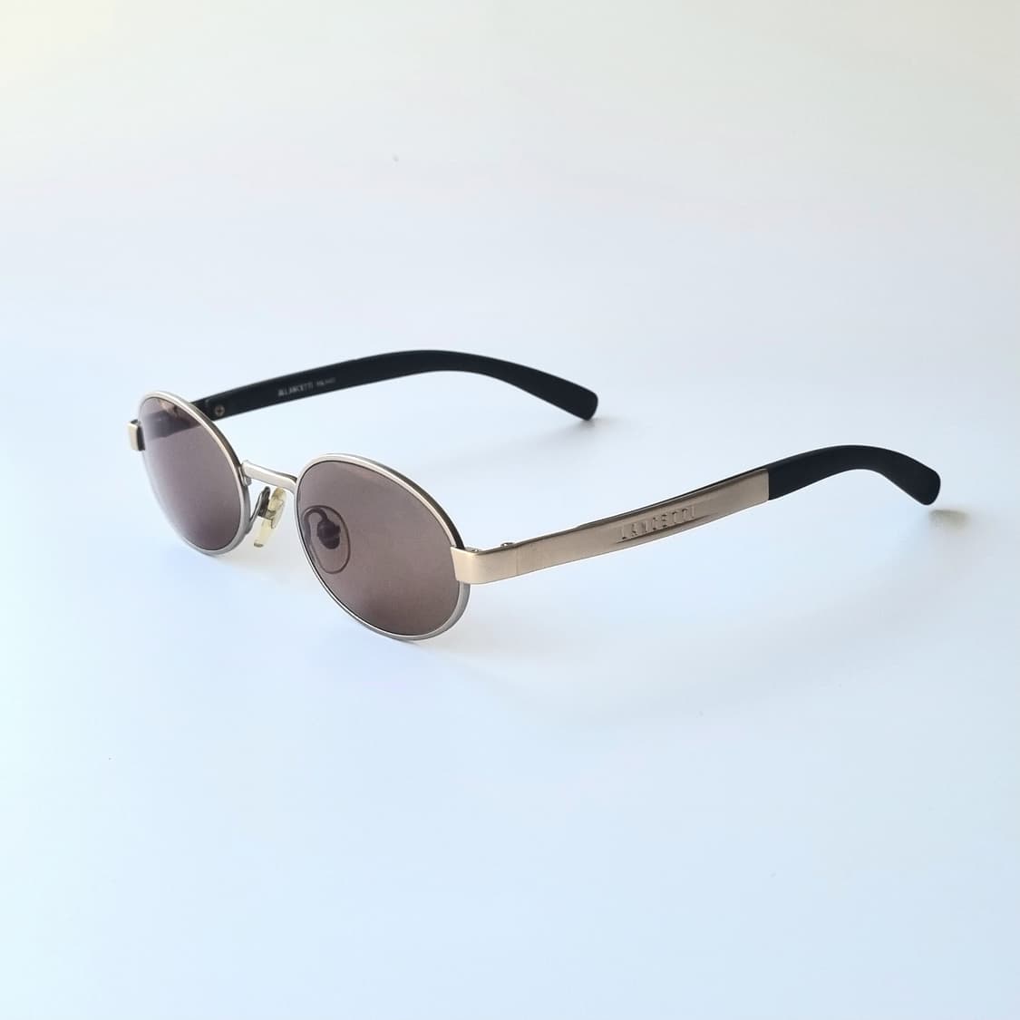 데드스탁 오벌쉐임 클래식 선글라스 상품이미지3