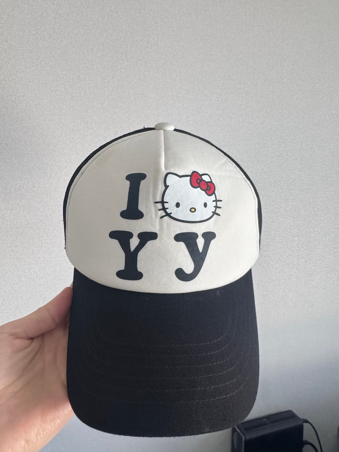 오픈 Yy x 헬로 키티 트러커캡 블랙 상품이미지2