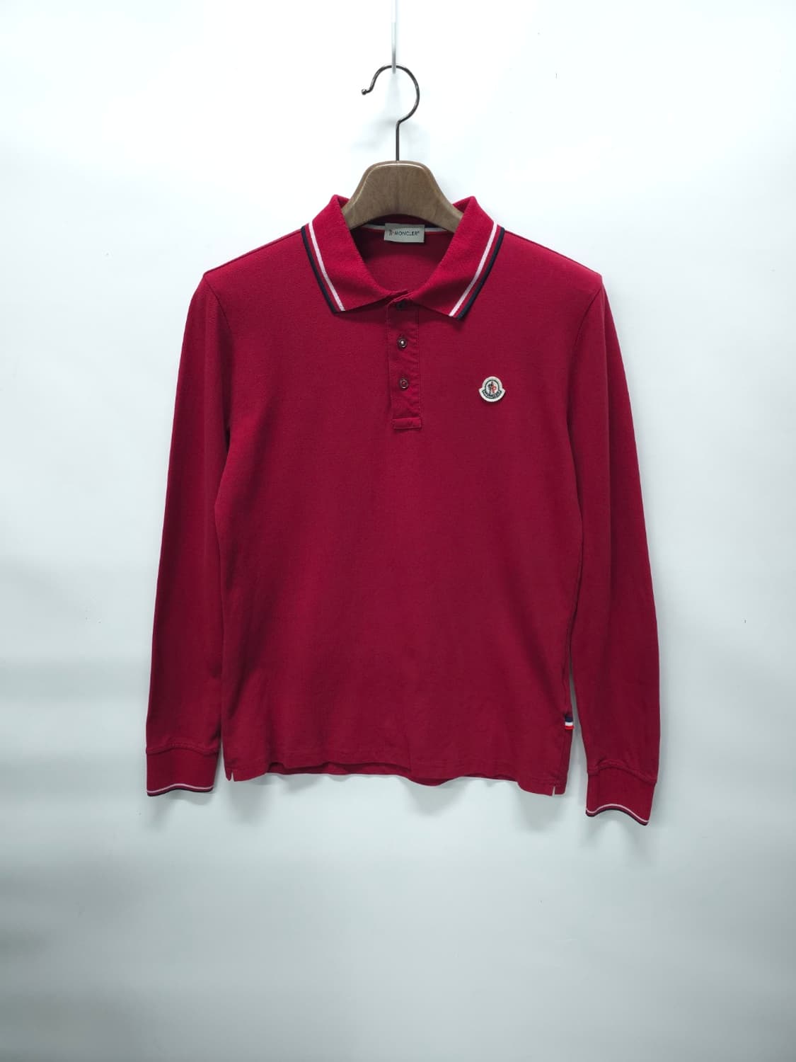 몽클레어 남성 삼선포인트 긴팔 PK카라티 상품이미지1