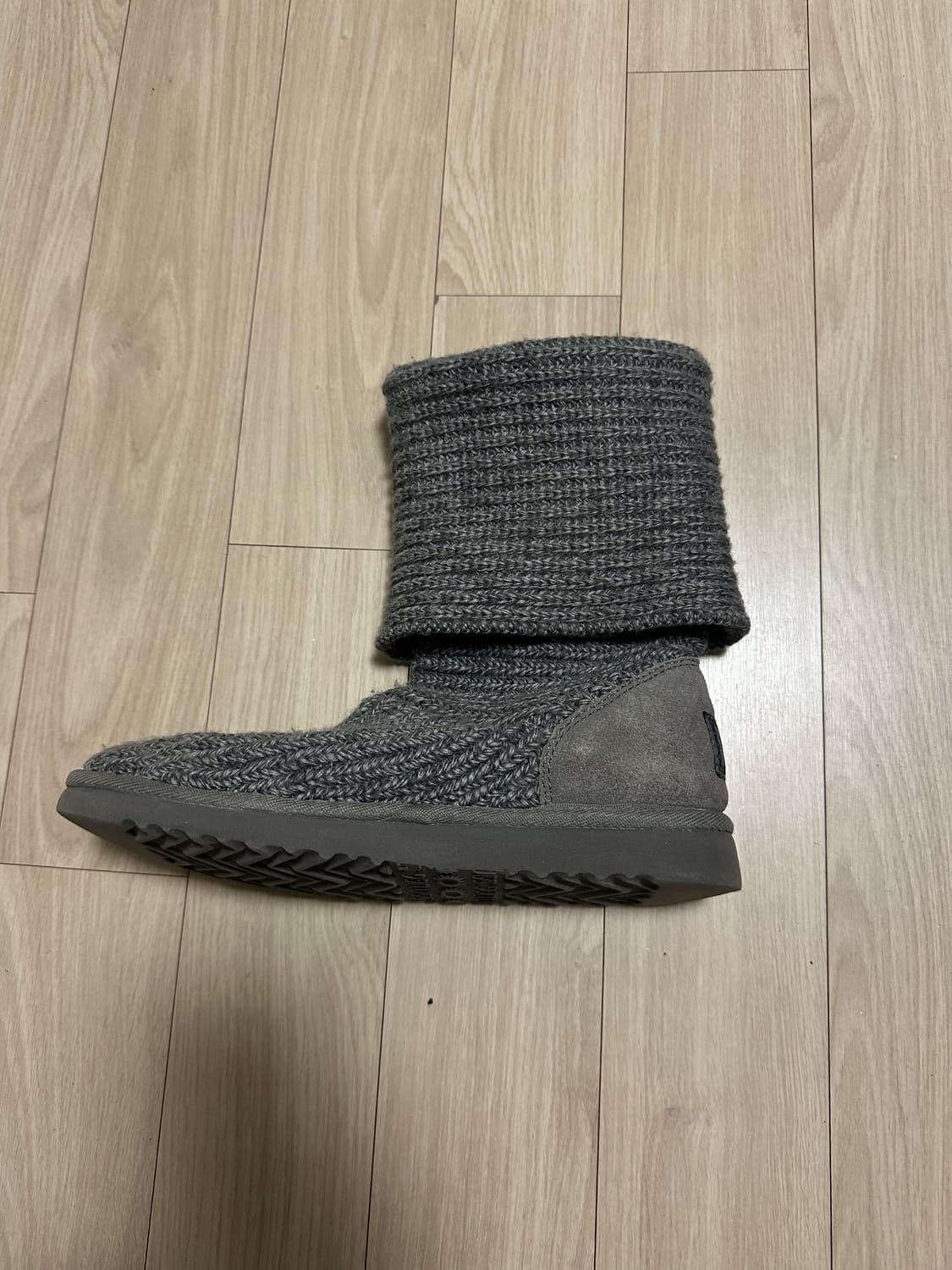 (240) 어그 카디 부츠 그레이 상품이미지6