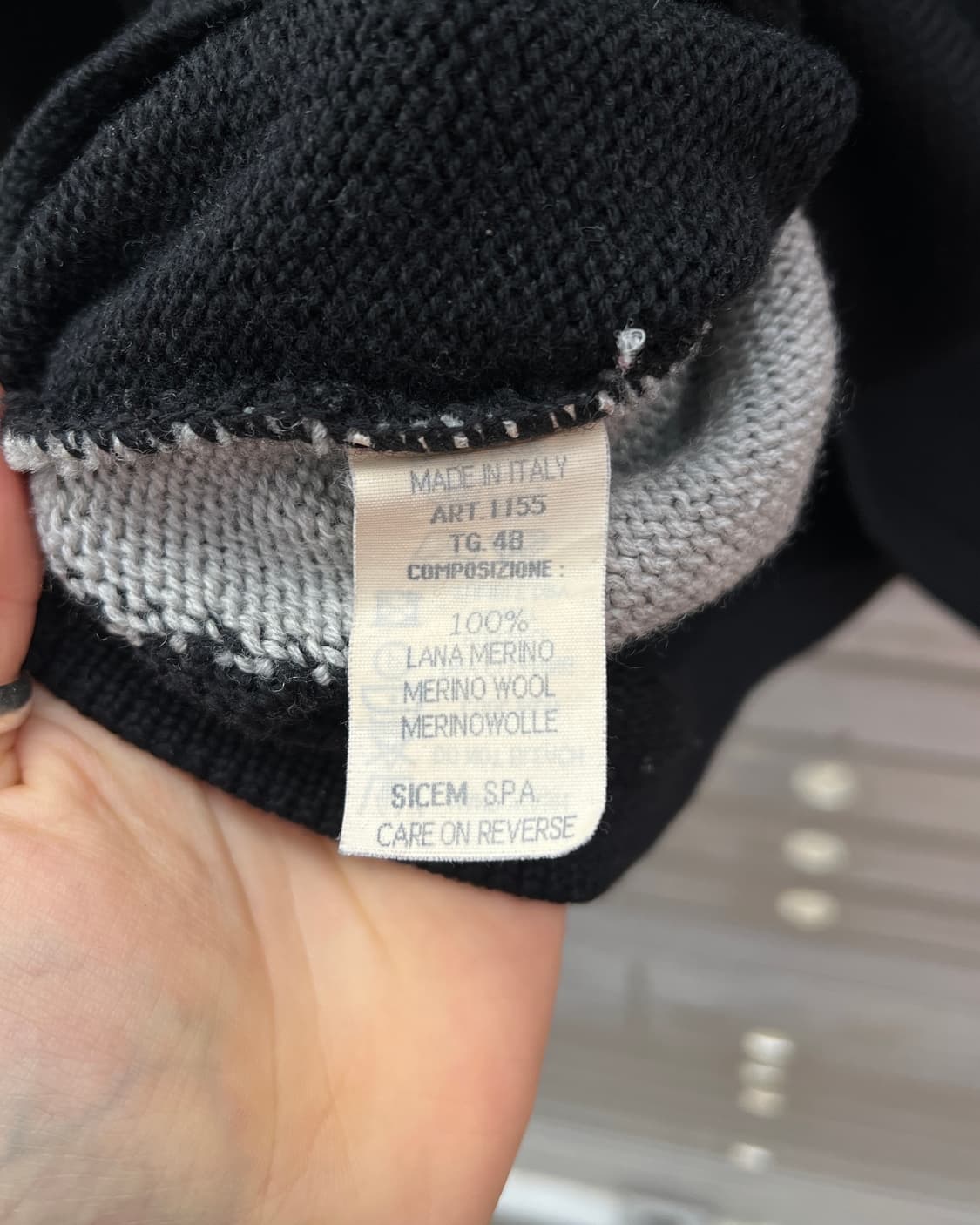 [L] 90s 엠포리오 아르마니 빅 로고 스웨터 상품이미지4