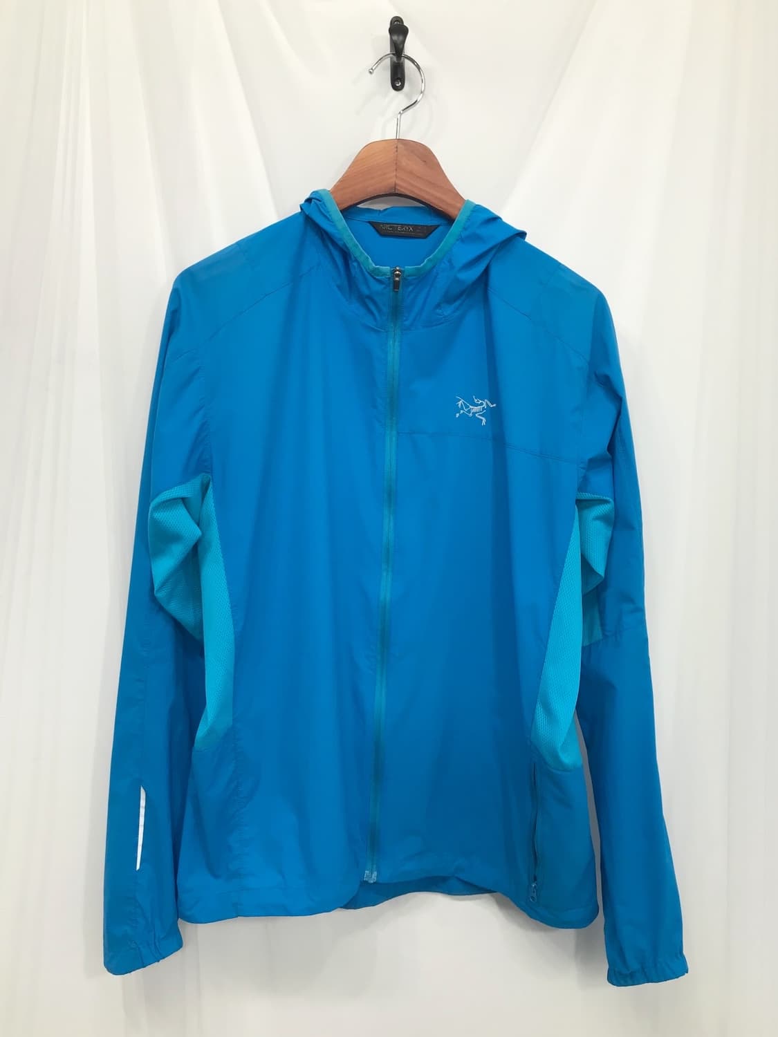 Arc'teryx Nylon Windbreaker JK 상품이미지8