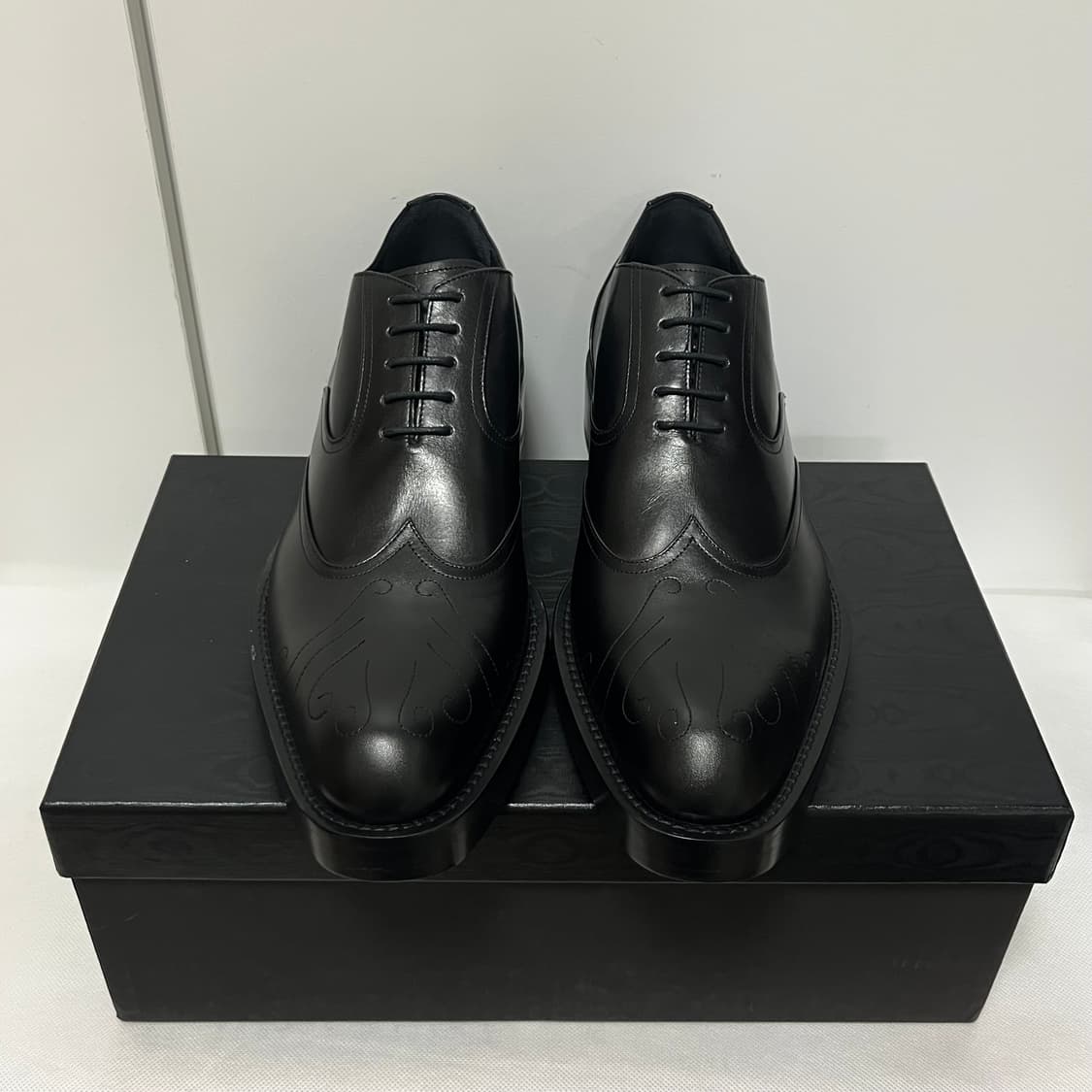 [41,43]드리스반노튼 스티치 옥스포드 더비 슈즈 상품이미지2