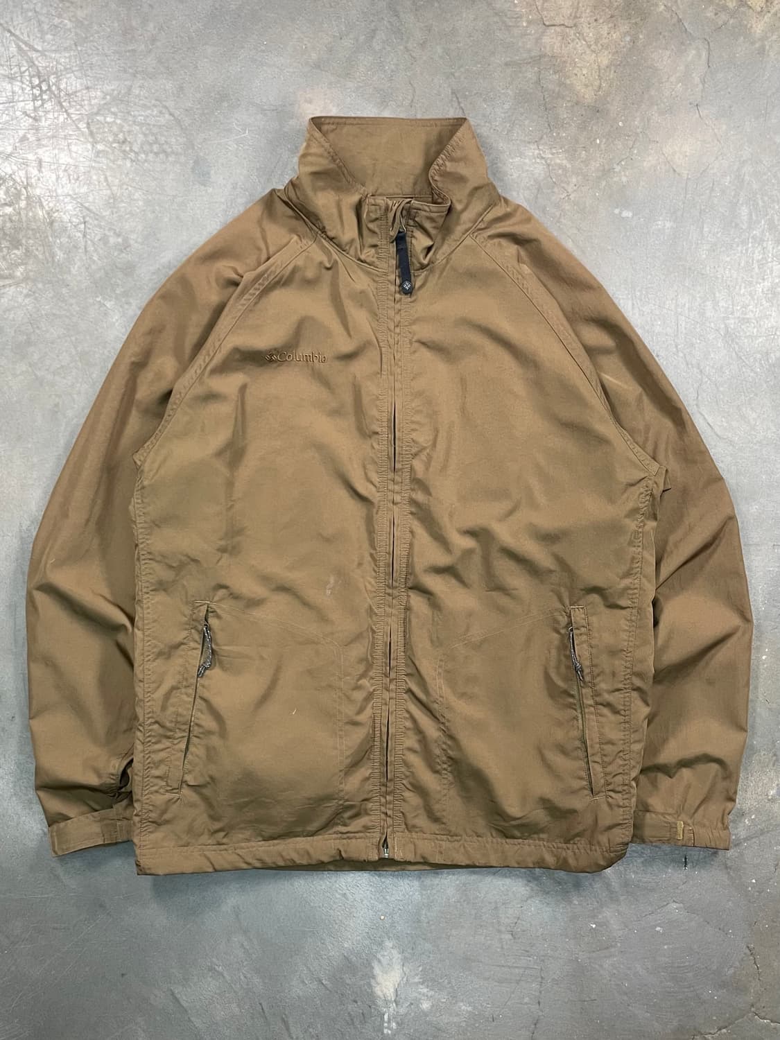 컬럼비아 나일론 바람막이 상품이미지1