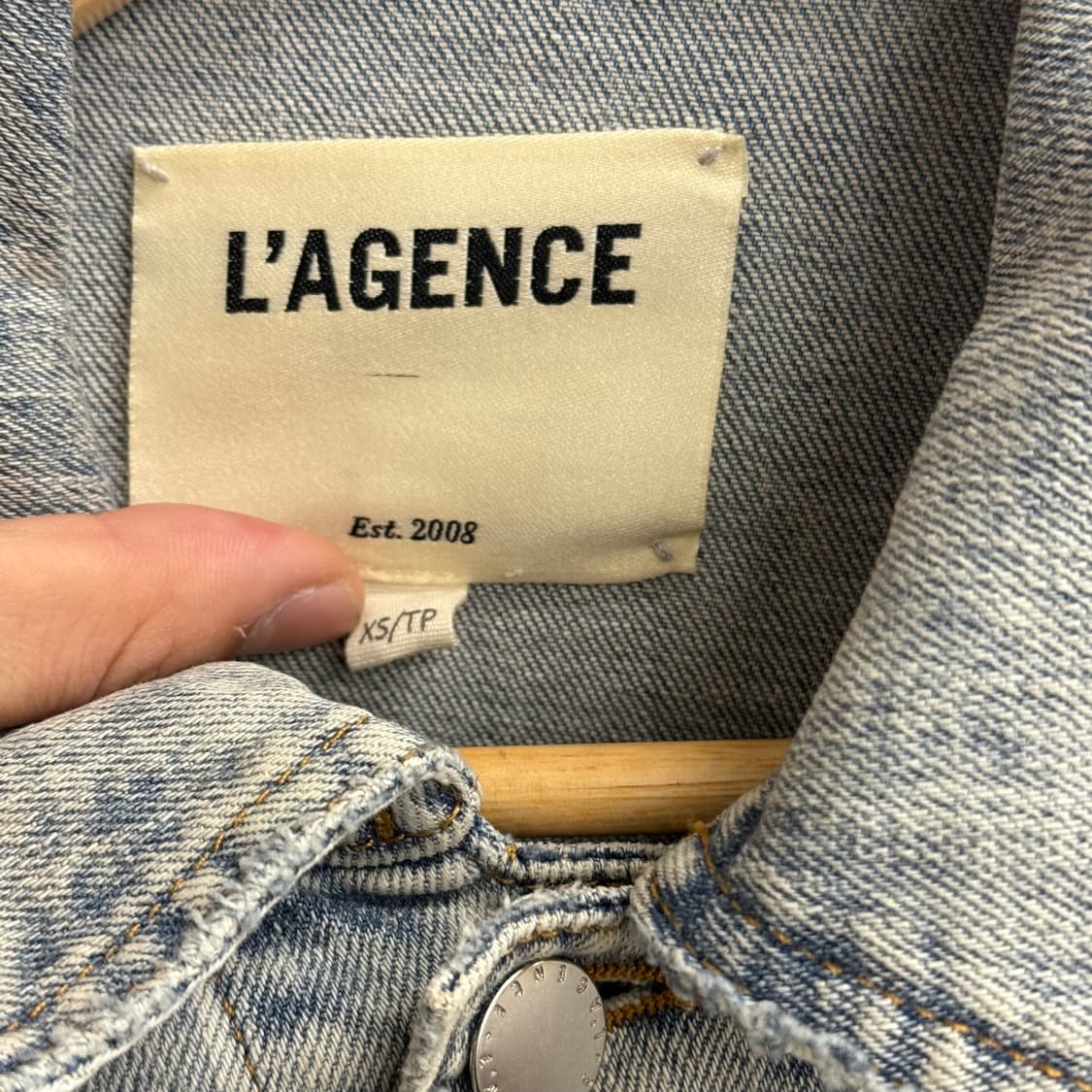 L'Agence 라장스 USA 오버사이즈 데님 진 애시드 워시드 자켓 X 상품이미지2