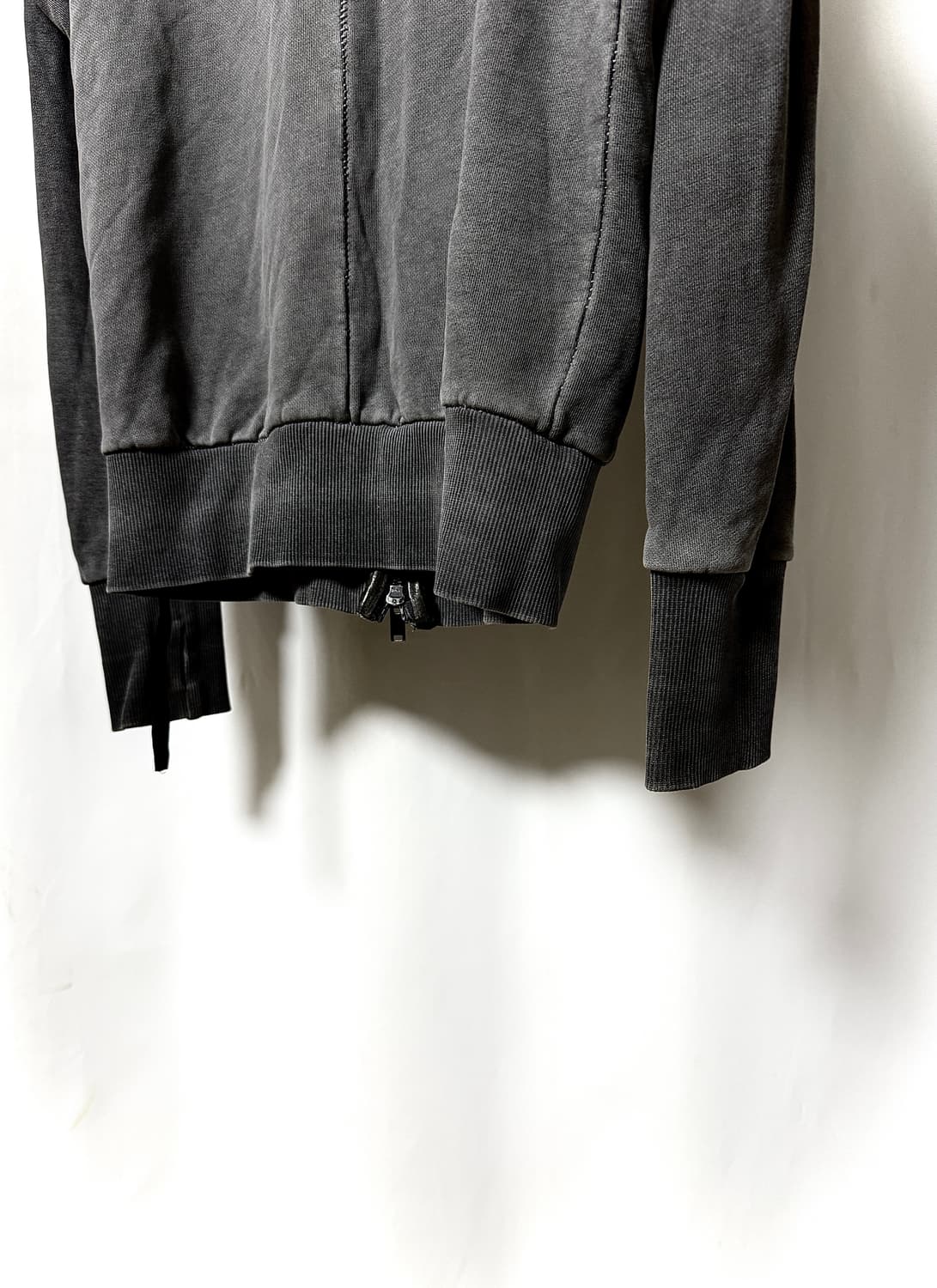 아이작세럼 2way Taping Stitch 헤비코튼 핑거홀 집업 상품이미지9