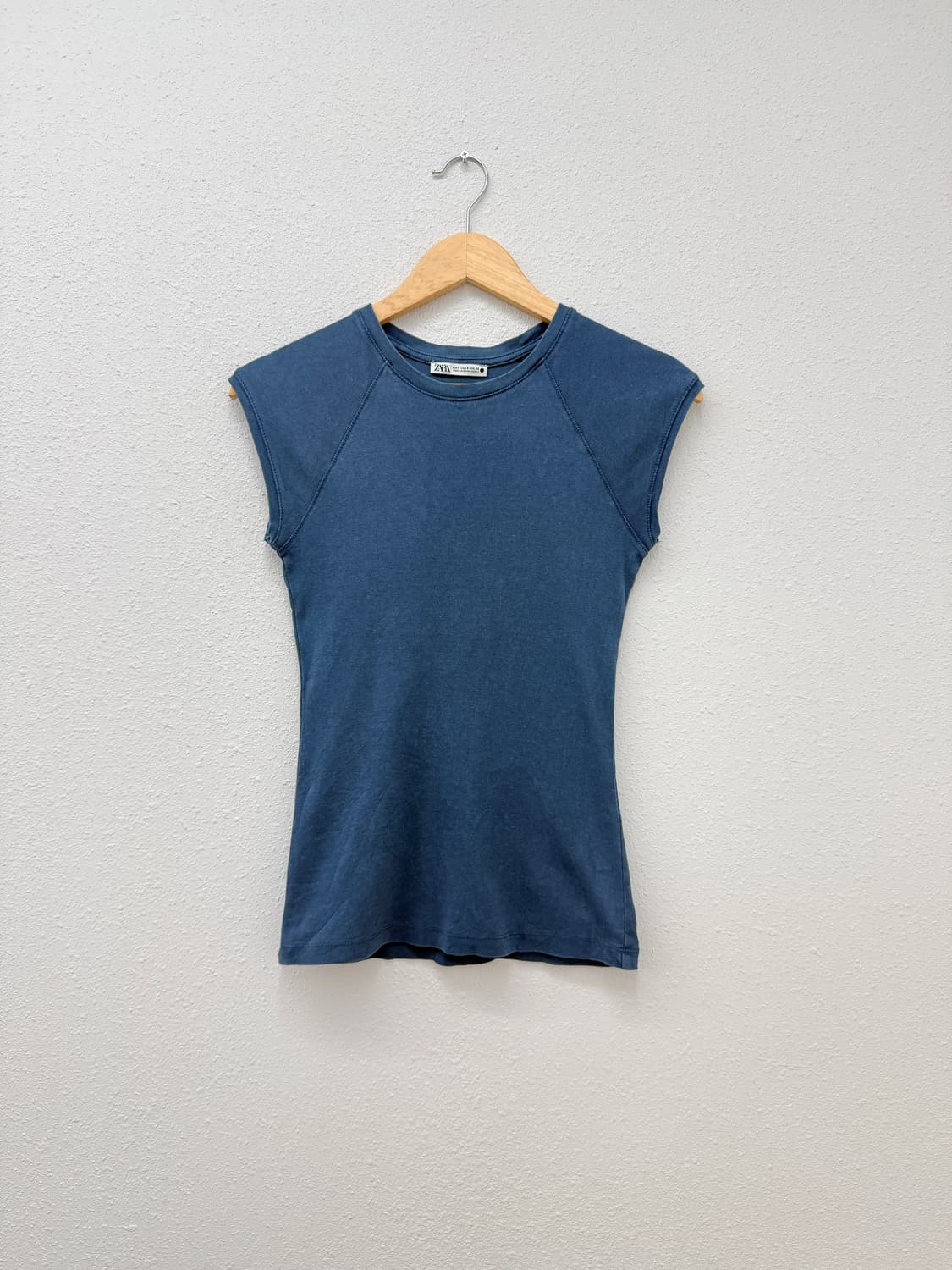 빈티지 ZARA 네이비 라인 슬리브리스 상품이미지1