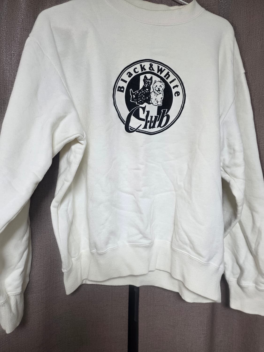 블랙화이트맨투맨 M 상품이미지1