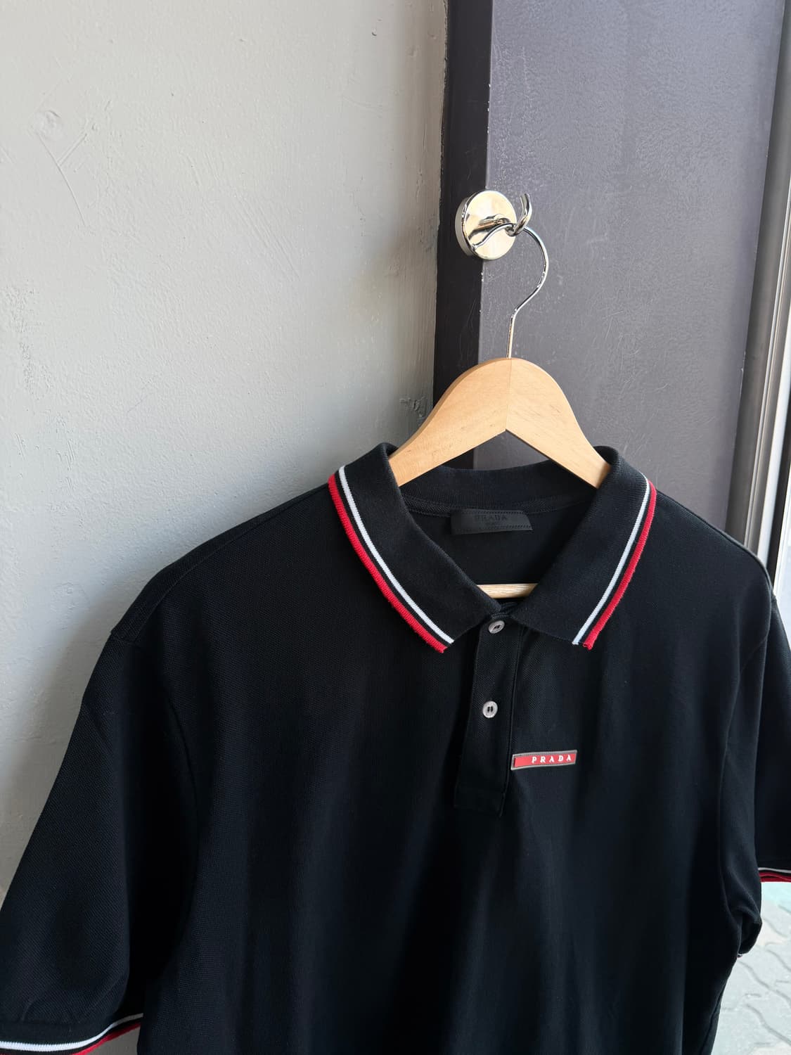 105/ 프라다 레드탭 라이닝 PK 반팔 상품이미지3