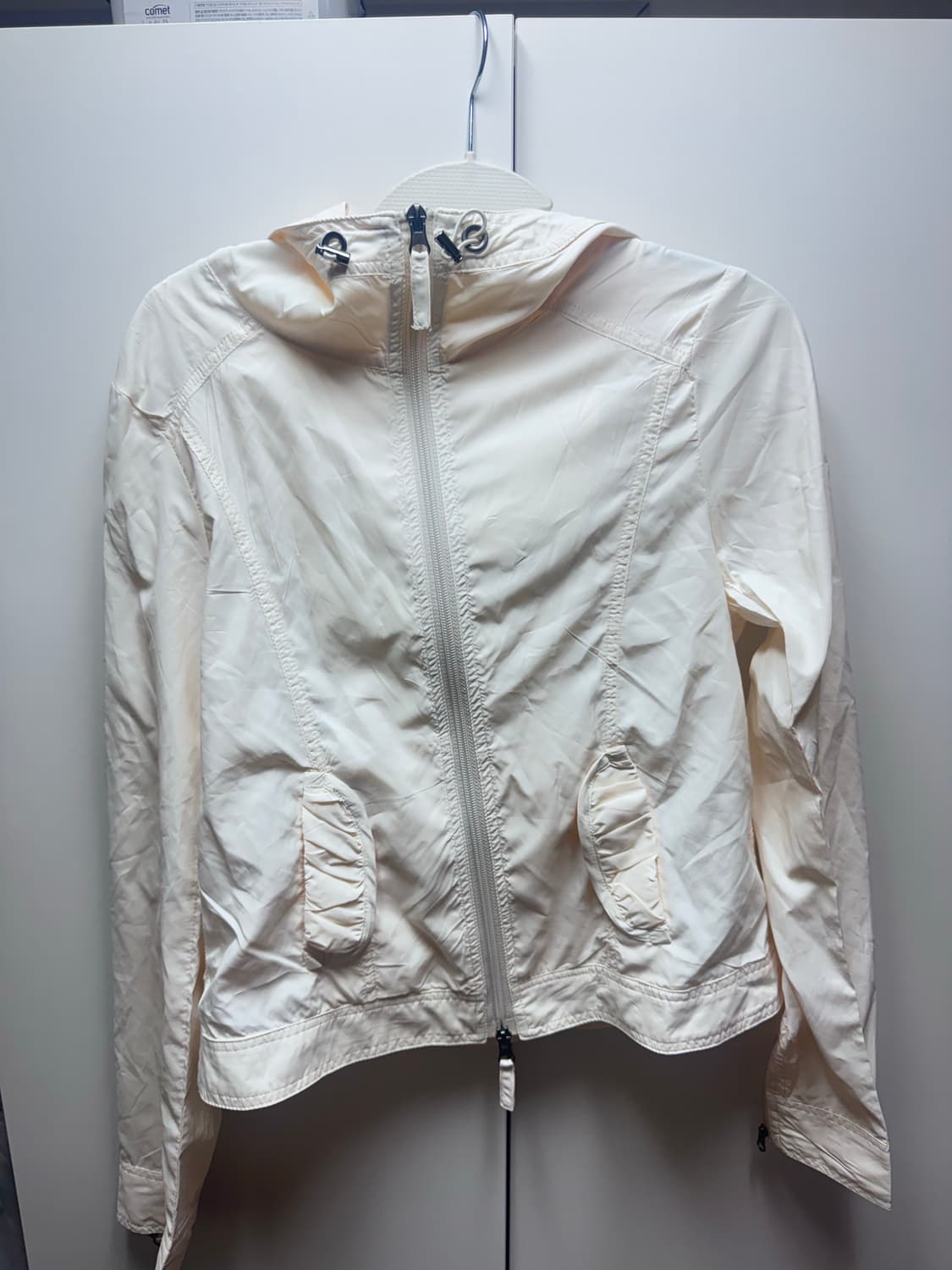 아이보리 바람막이 상품이미지1