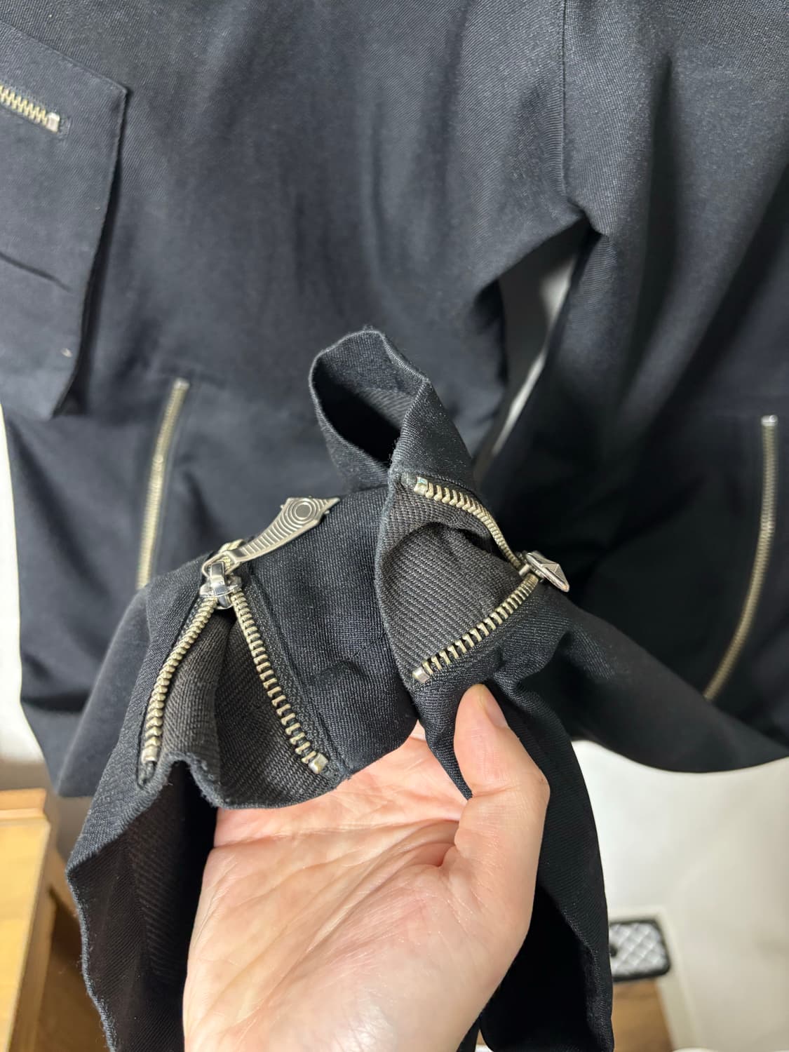 큐레이티드 퍼레이드 플로우 트라우저 블랙 46 상품이미지6