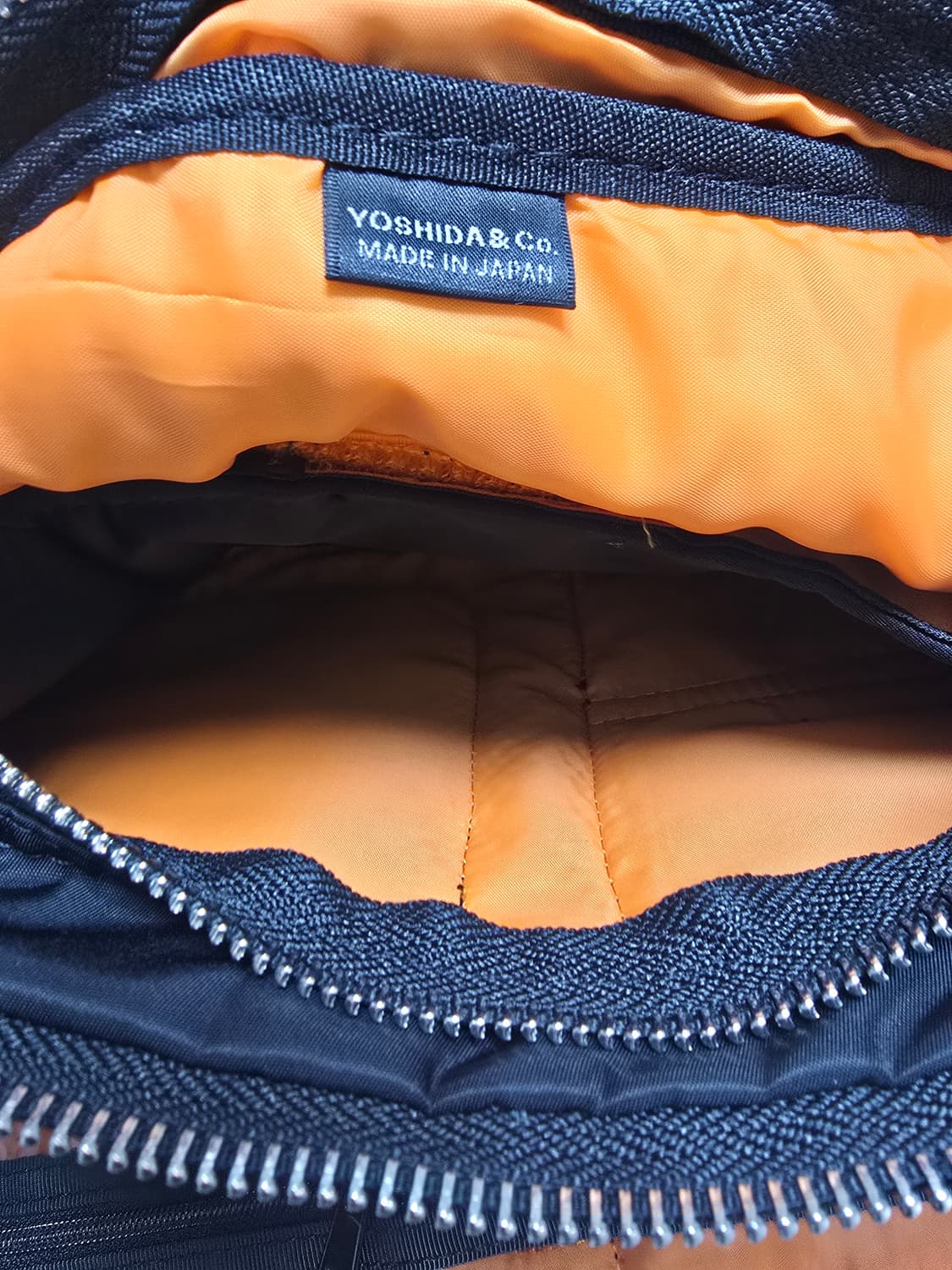 포터 탱커 스몰사이즈 블랙 상품이미지5