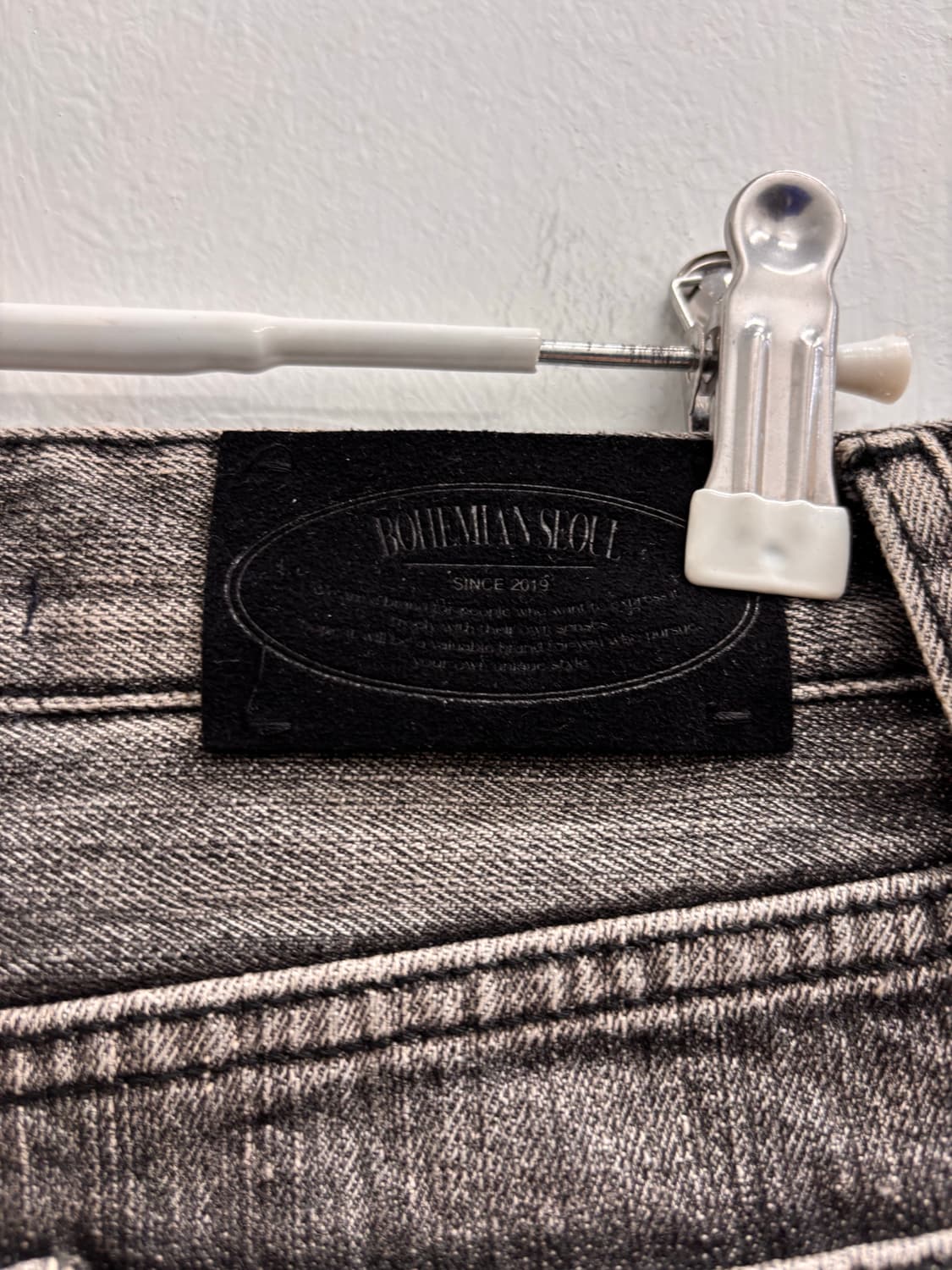 보헤미안 서울(BOHEMIAN SEOUL) 워싱 데님 미니스커트 상품이미지8