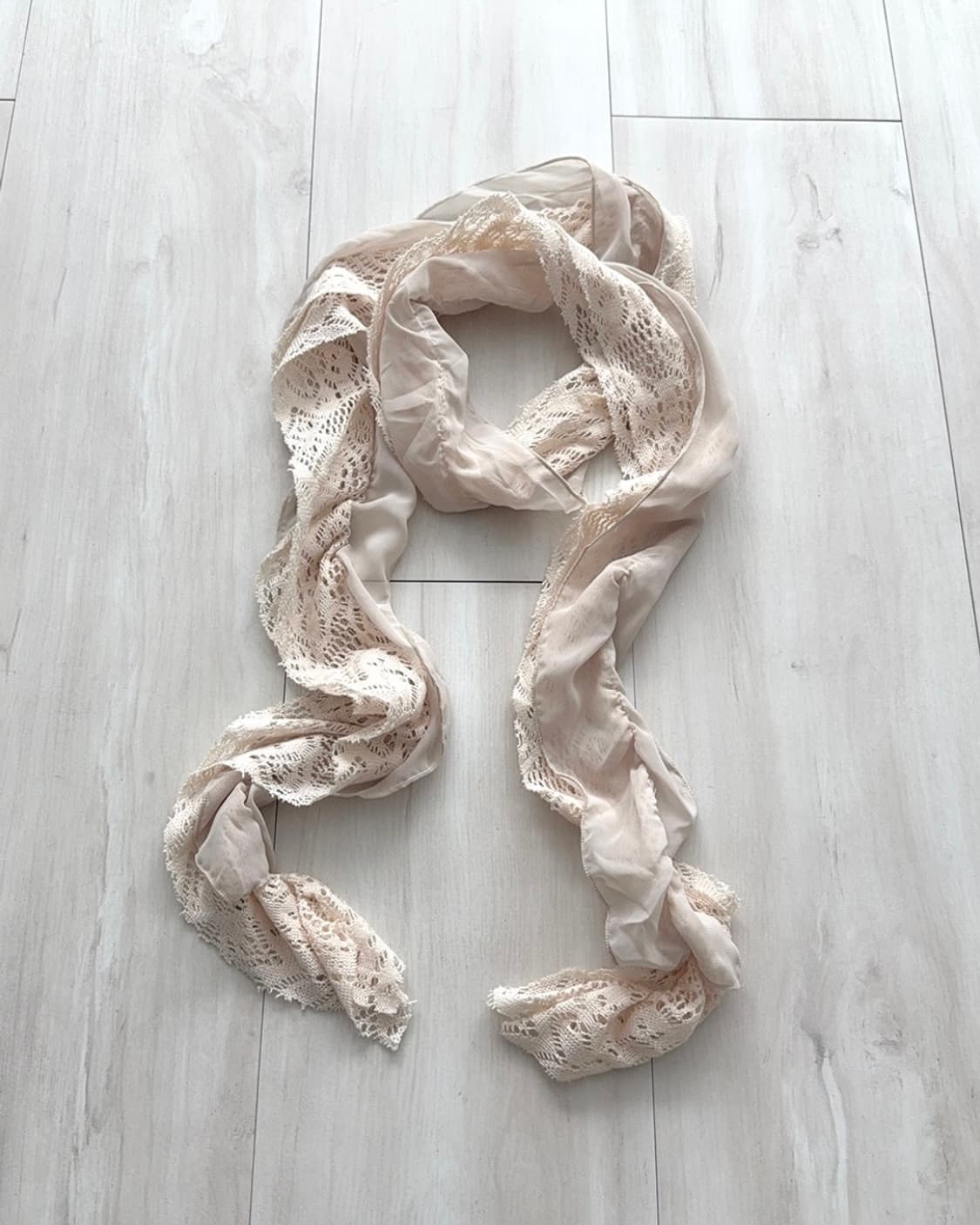 Light Beige Fairy Crochet Shirred Scarf 상품이미지1