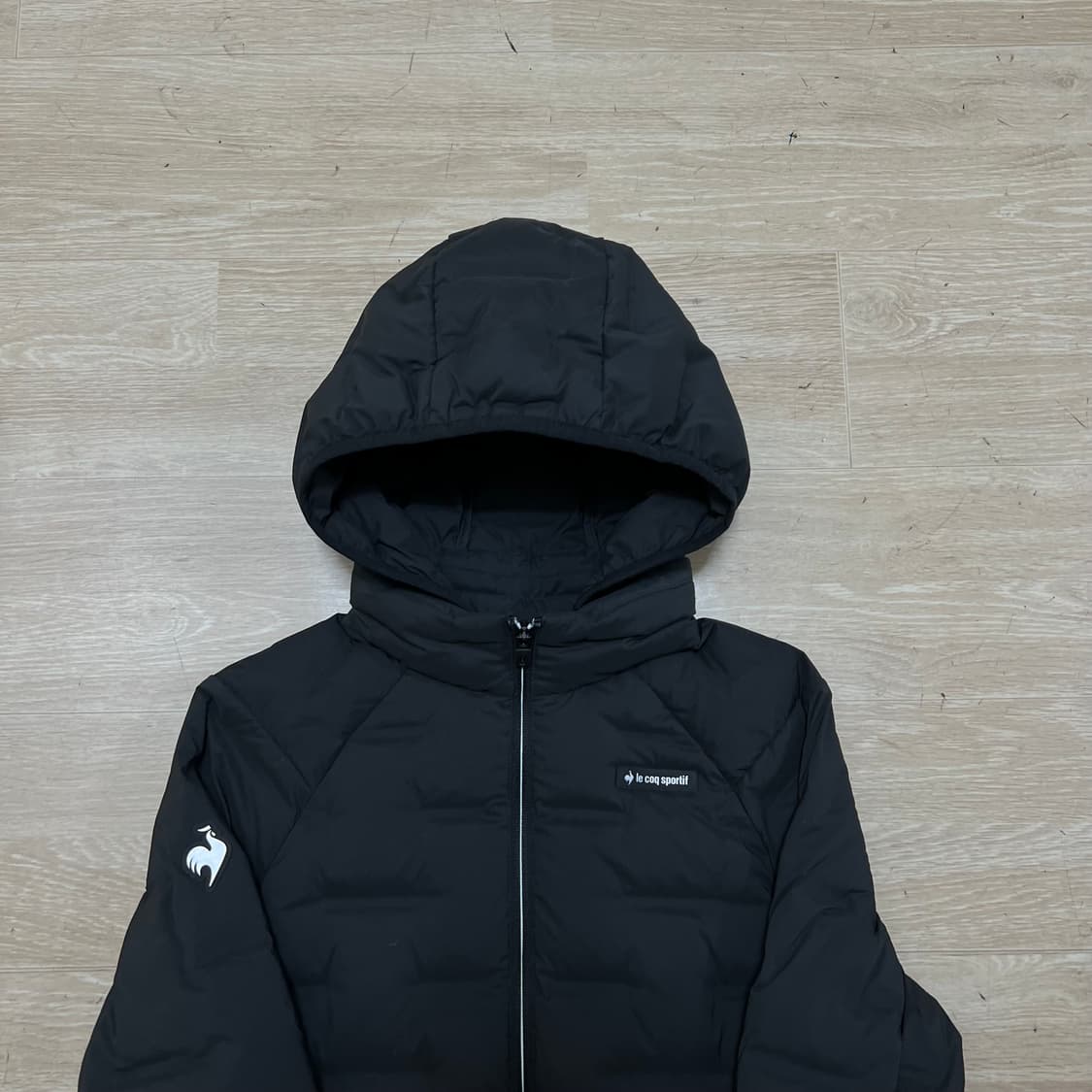 르꼬끄 여성 구스다운 와펜 후드 경량 패딩 점퍼 [블랙] M/90 상품이미지2