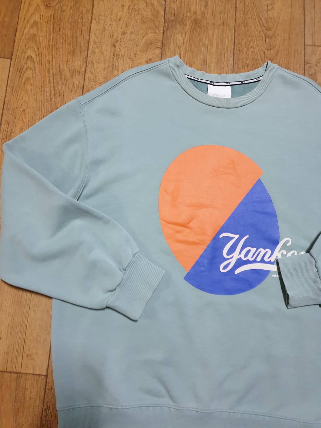 1172 MLB 라운드티 105 사이즈입니다 상품이미지4