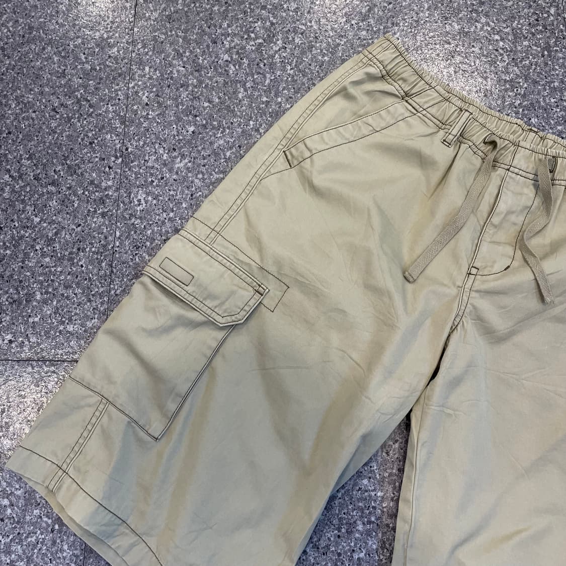 유니클로 카고 반바지 상품이미지4