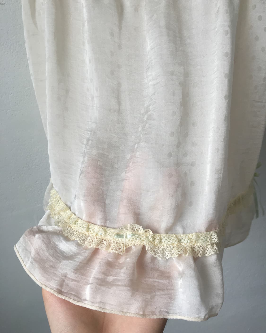 Frill point dot pattern sleeveless 상품이미지5