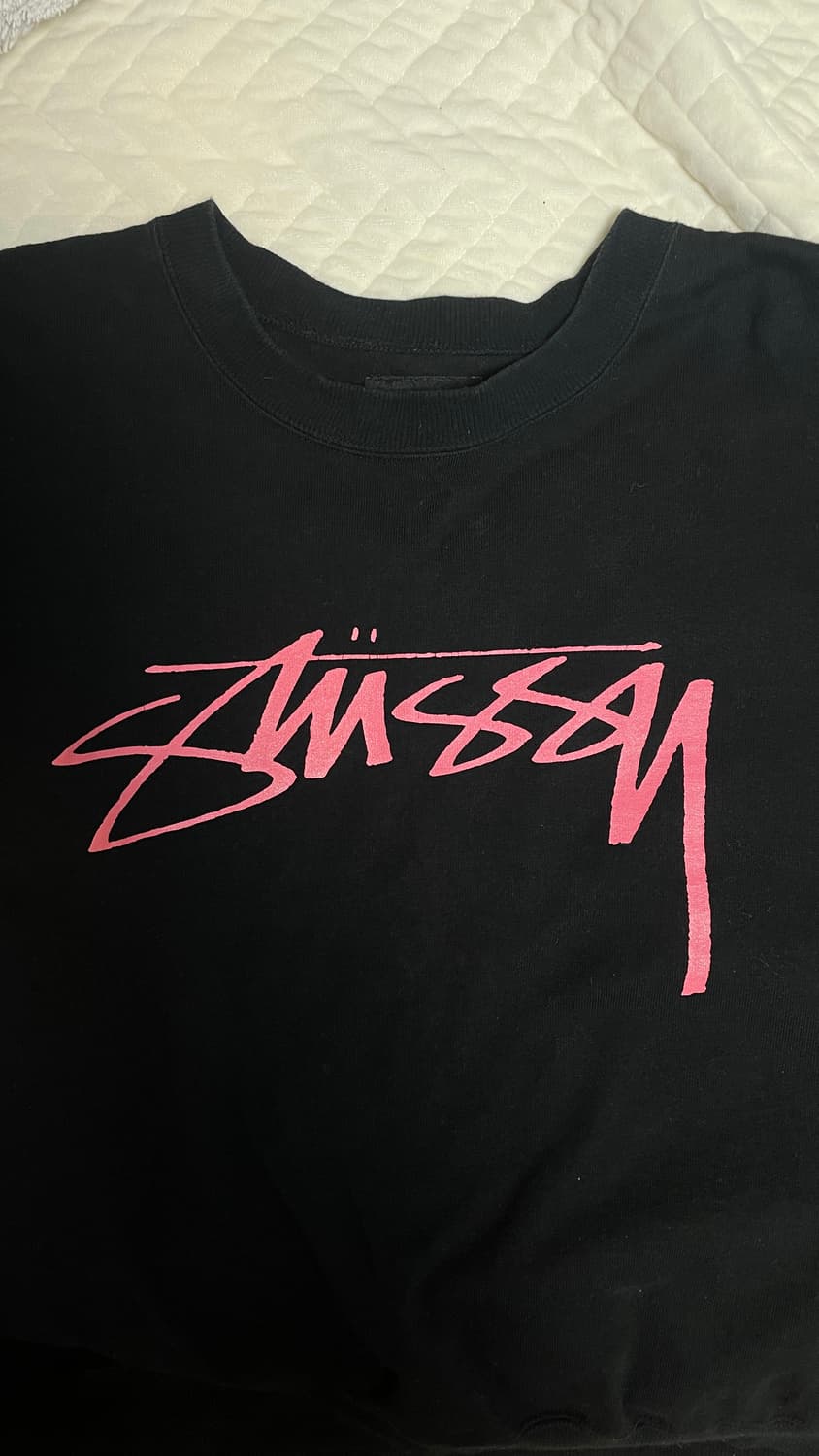 스투시 핑크로고 맨투맨 상품이미지3