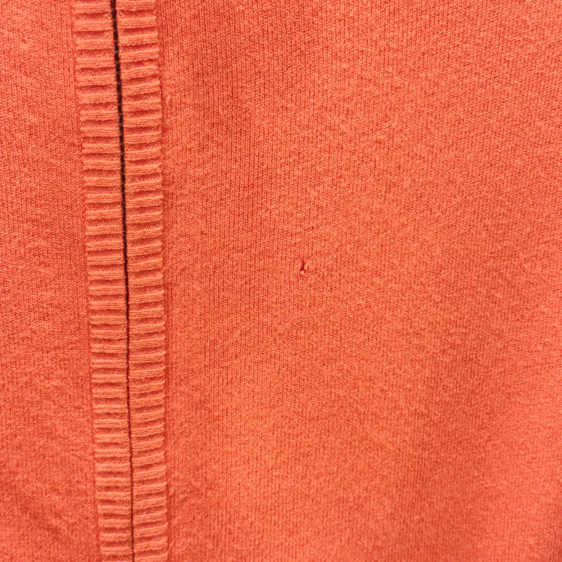 띠어리 하이넥 긴팔 니트 집업 무지 립 넥 디테일 슬림핏 오렌지 상품이미지9