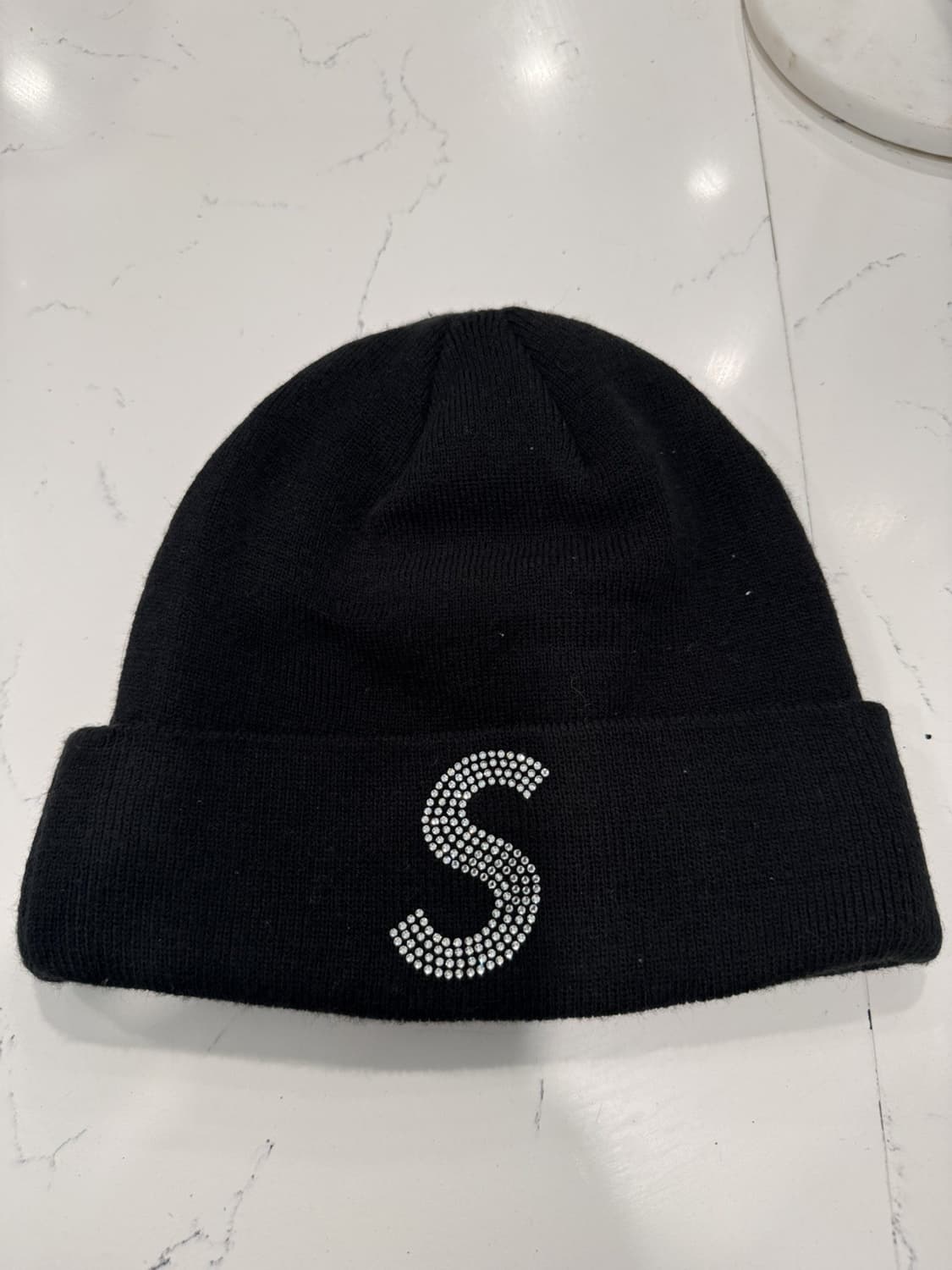 슈프림 뉴에라 스와로브스키 S 로고 비니 블랙 상품이미지1