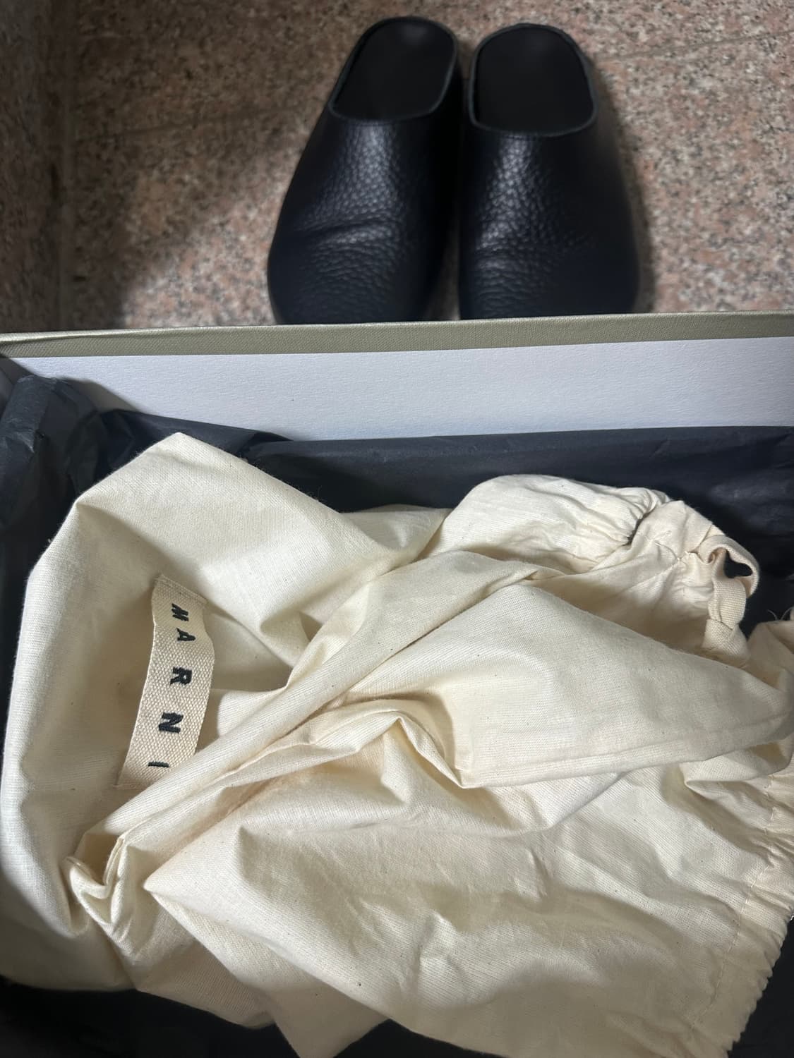 [42] 마르니 뮬 사봇 상품이미지2