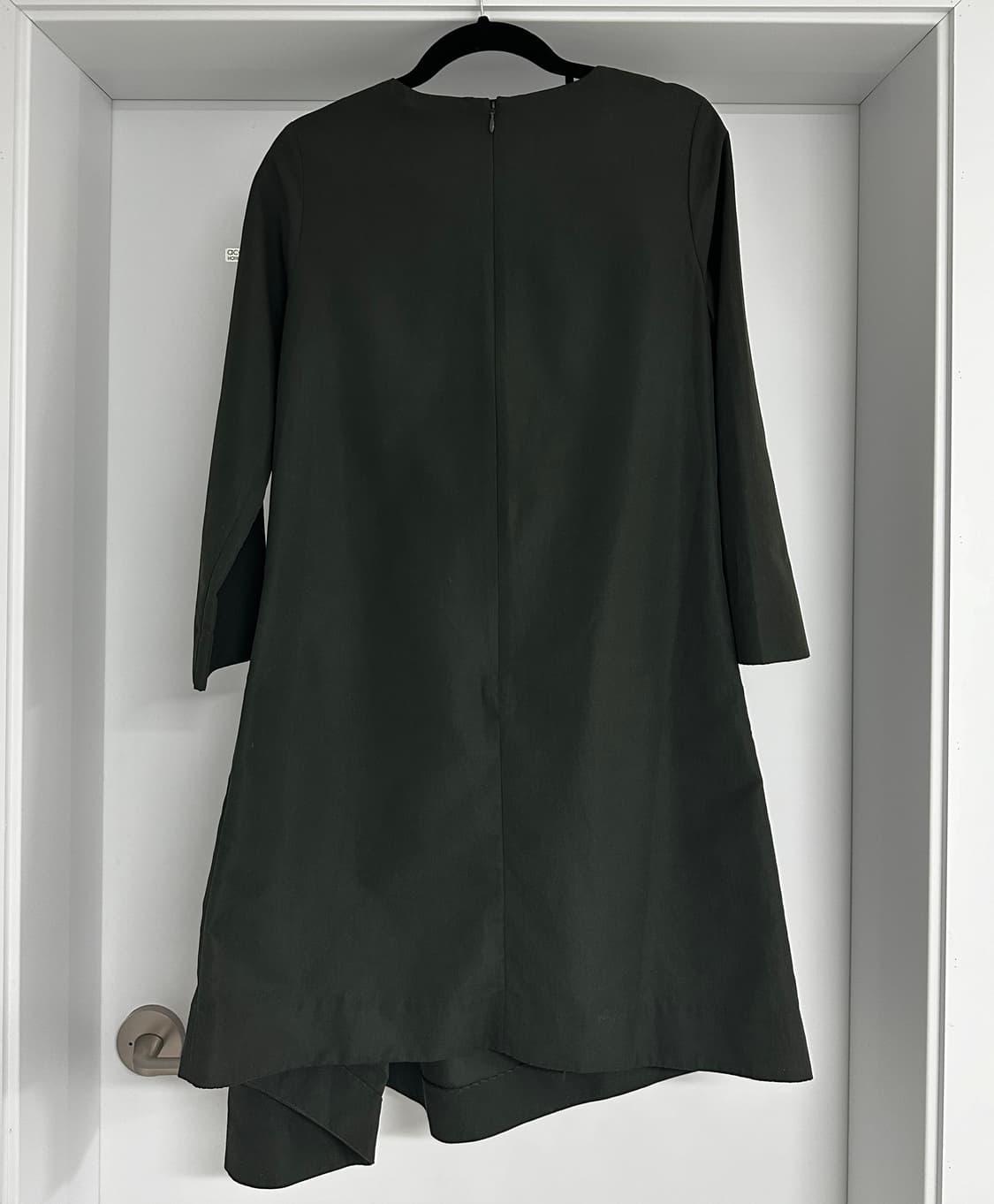 COS 카키 컬러 원피스 상품이미지3