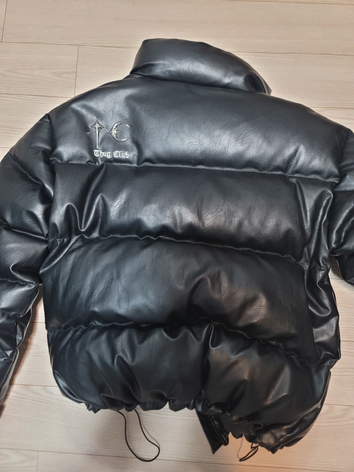 떠그클럽 패딩 3사이즈 상태최상 상품이미지2