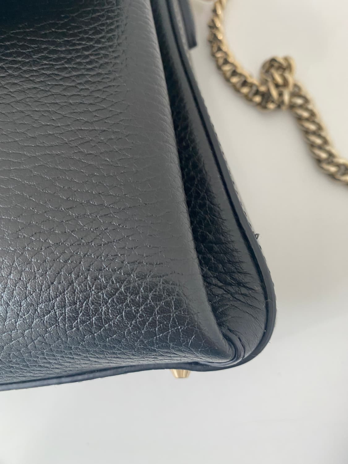 구찌 GG 인터로킹 탑핸들 체인 숄더백 상품이미지7