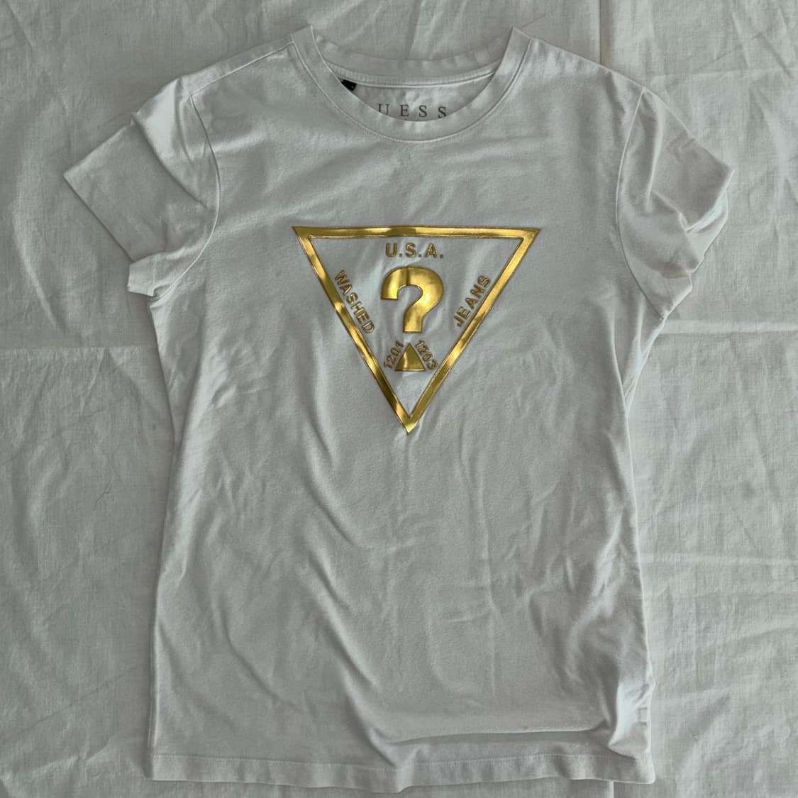 게스 로고 여성 반팔티 y2k 상품이미지2