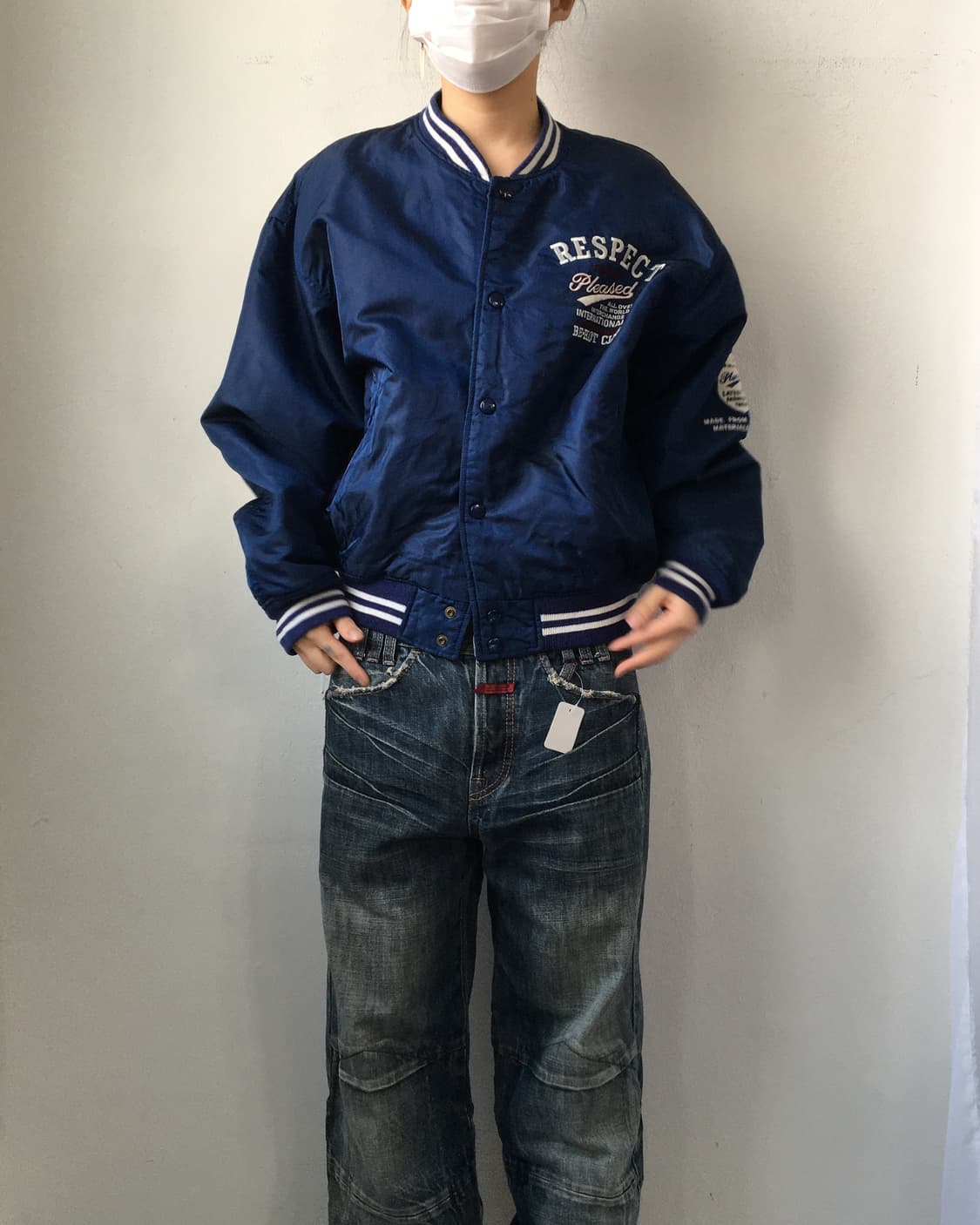 Lettering point bomber jacket 상품이미지1