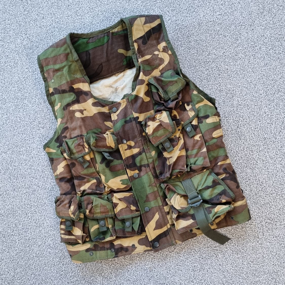 구형 전투조끼 상품이미지1