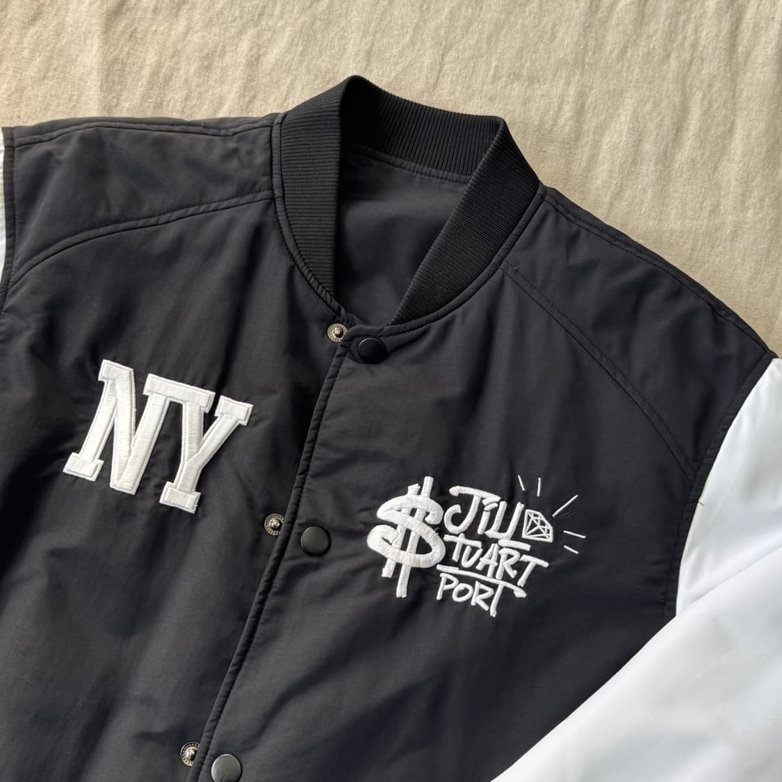 질스튜어트 x 리치리치 리버시블 봄버 자켓 M(100) 상품이미지3