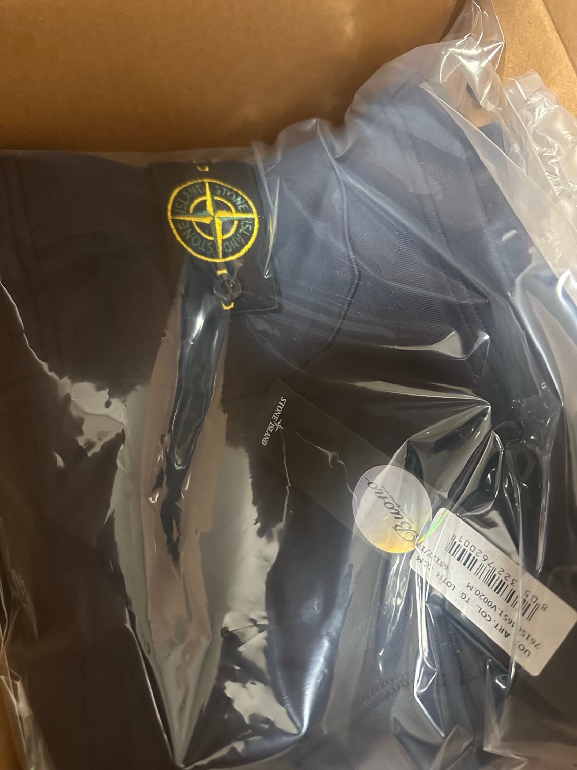 스톤 아일랜드 64651 플리스 버뮤다 쇼츠 네이비 블루  상품이미지2