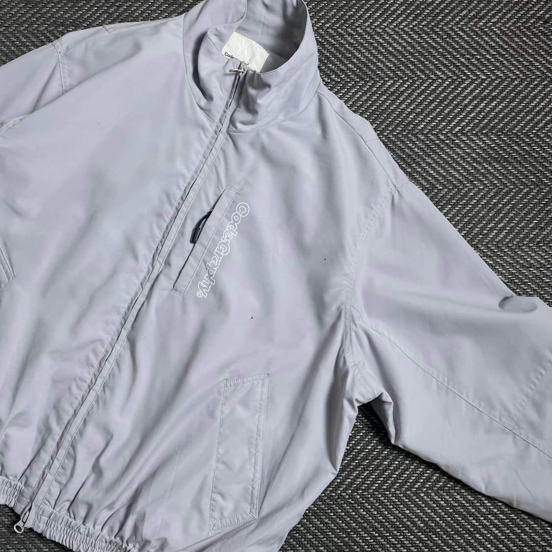 코드그라피 스펠로고 유틸리티 바람막이o 4984 상품이미지2