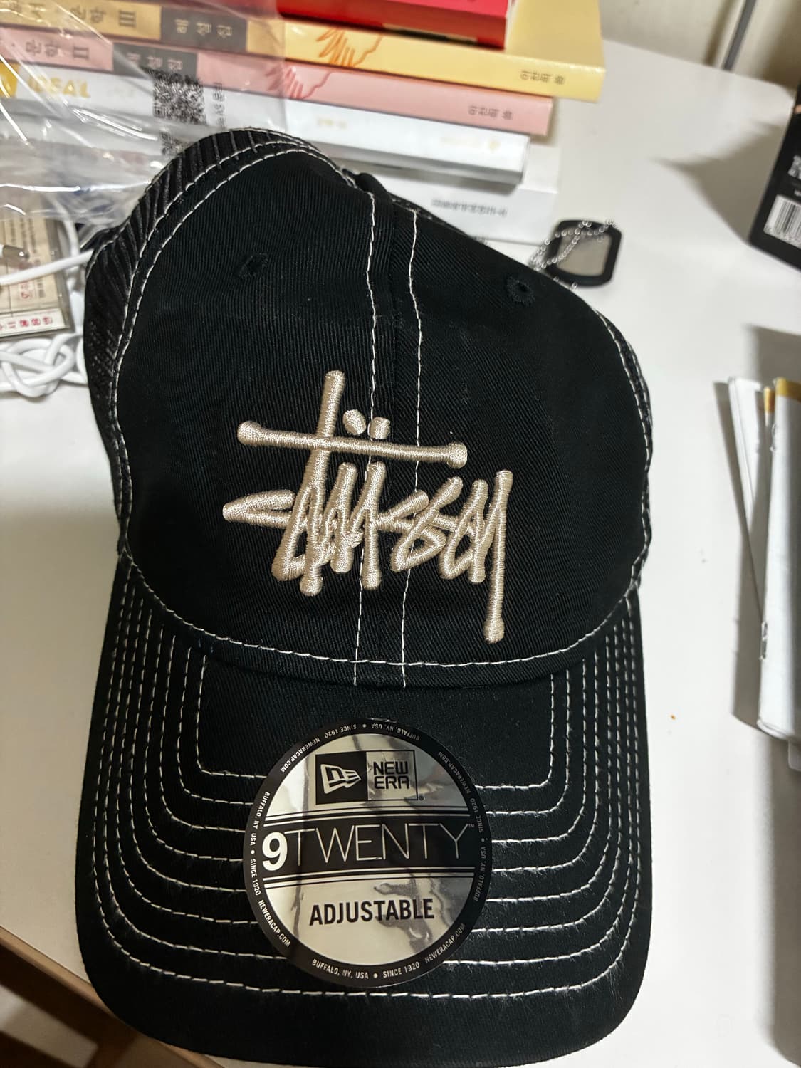 스투시 뉴에라 블랙트러커 상품이미지1