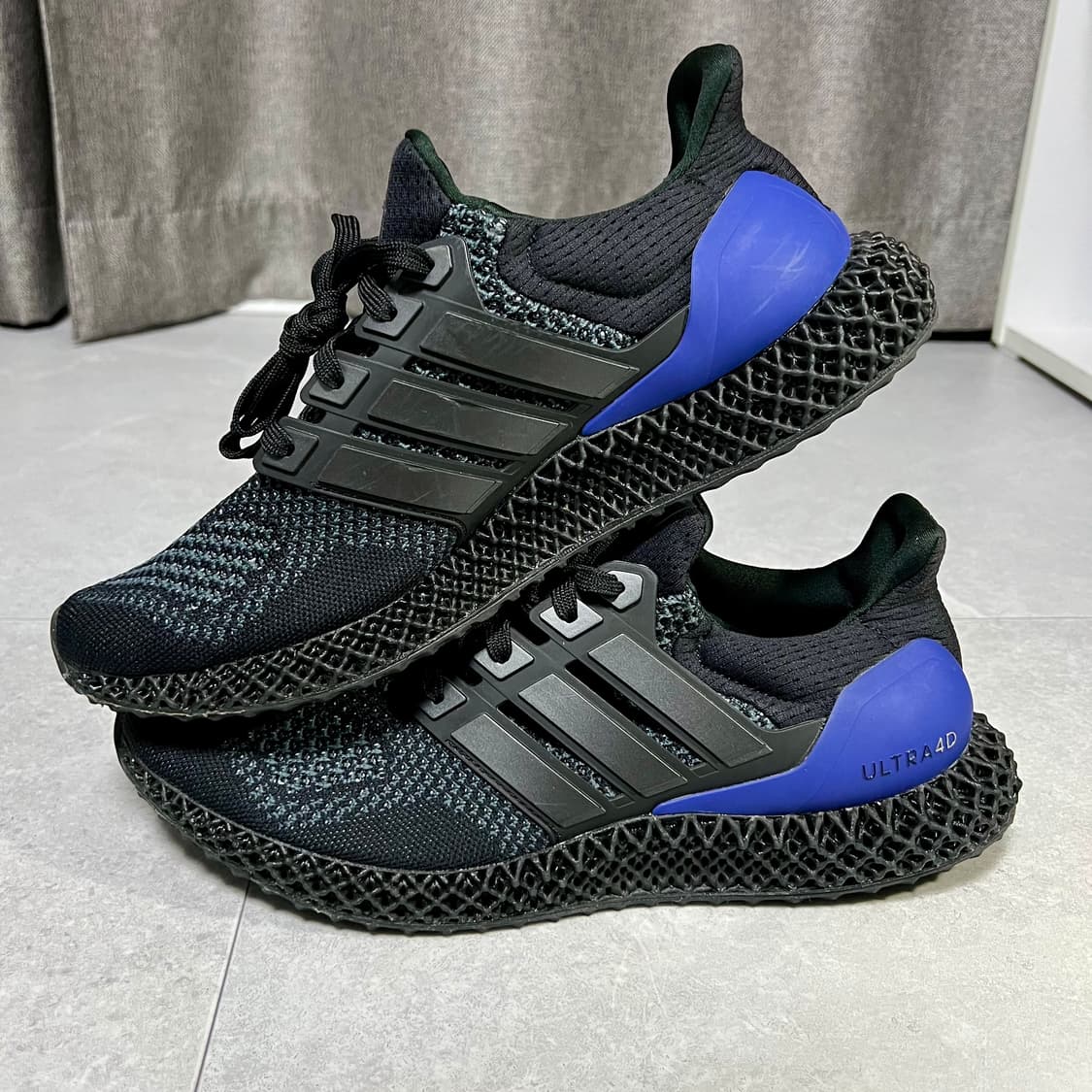 [280] 아디다스 러닝화 울트라 4D 상품이미지1
