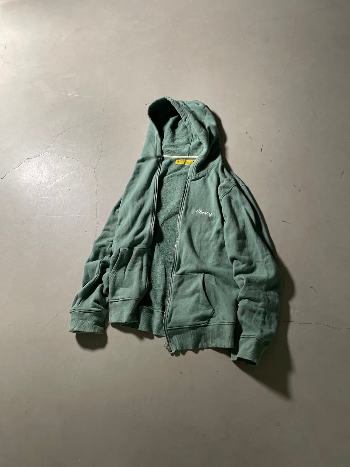 서스콰치 Zip-up Hoodie 상품이미지1