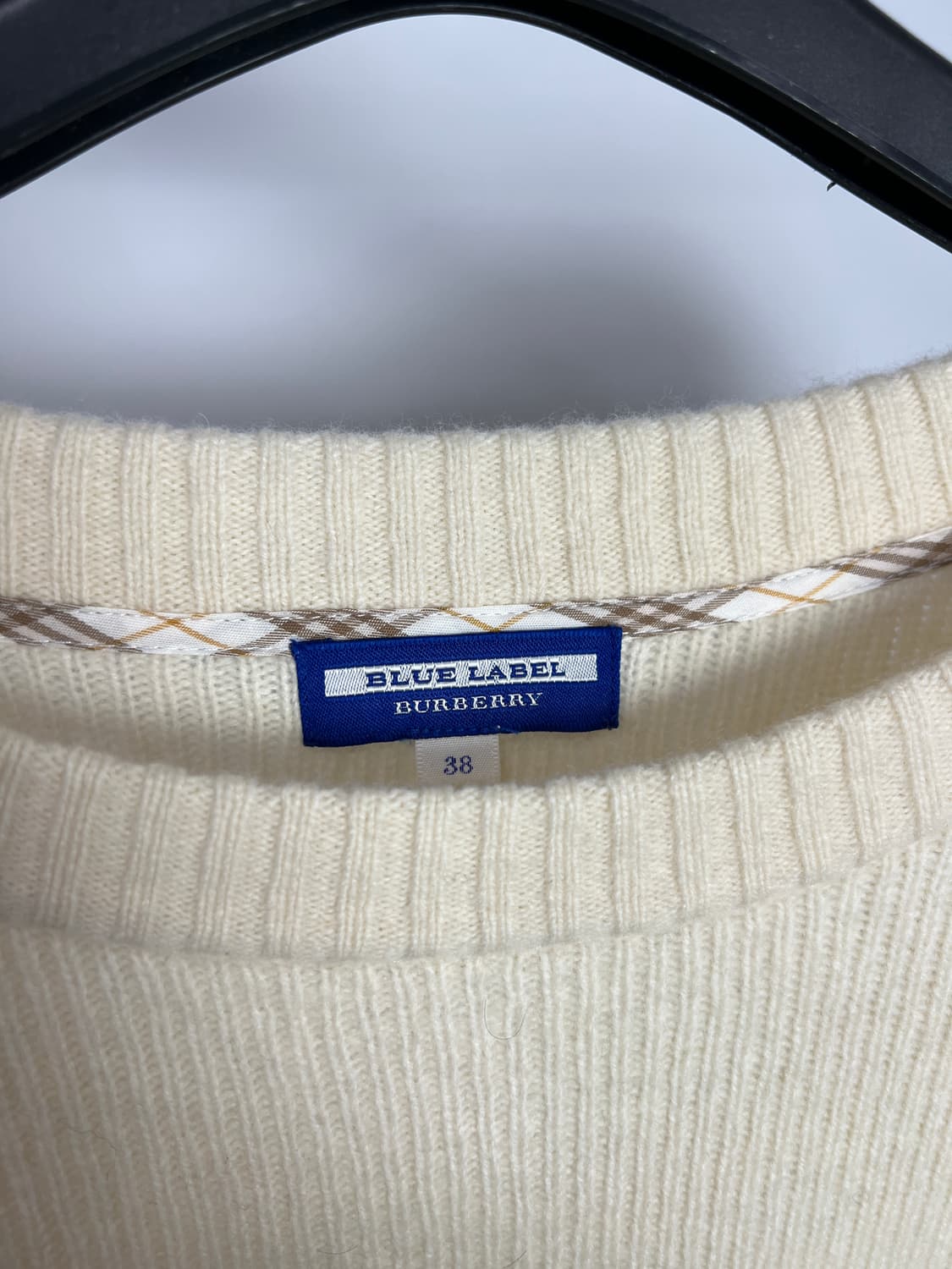 BURBERRY BLUE LABEL 니트  상품이미지3