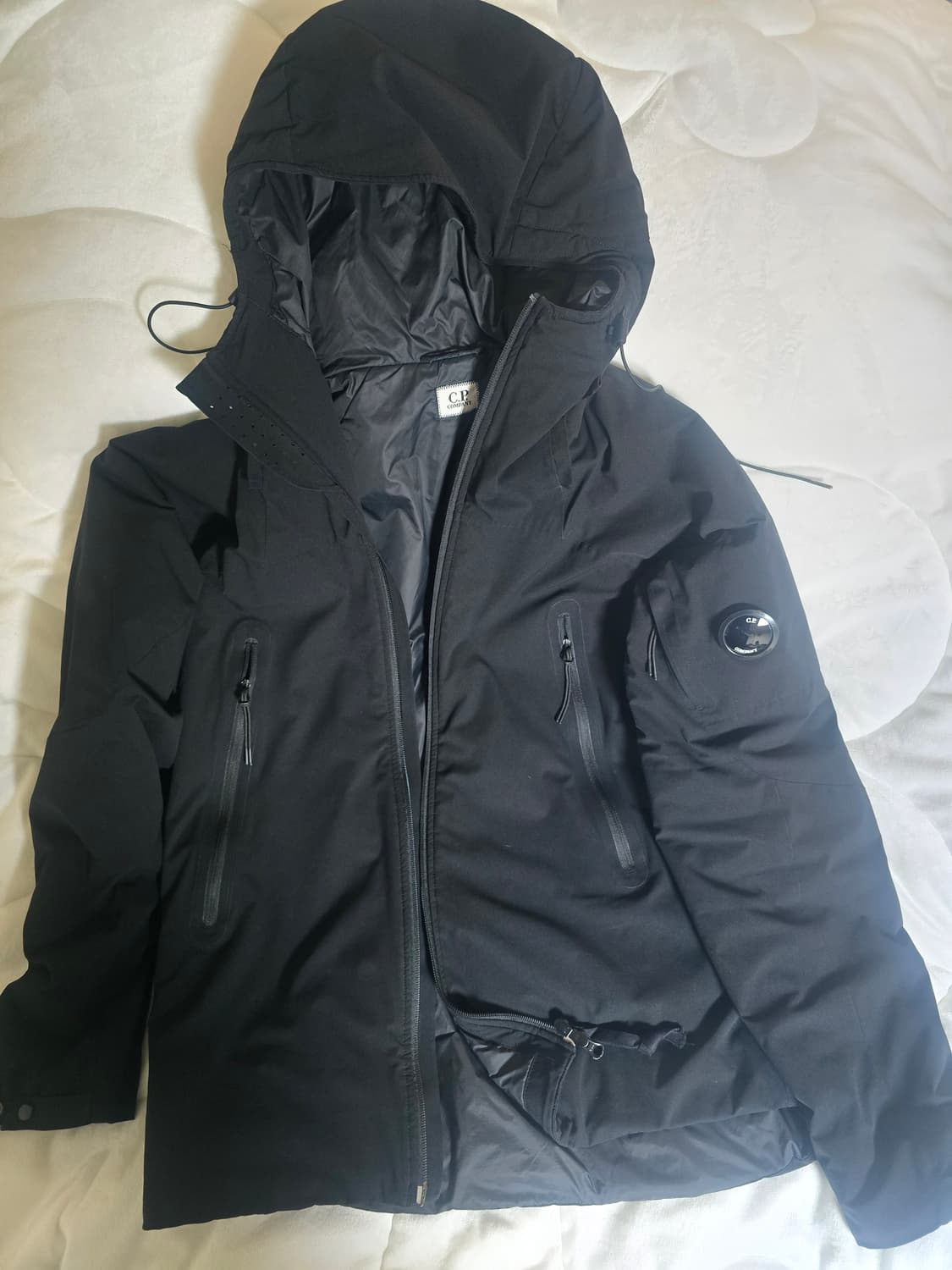 CP 컴퍼니 렌즈 소프트쉘 자켓(105사이즈) 상품이미지2