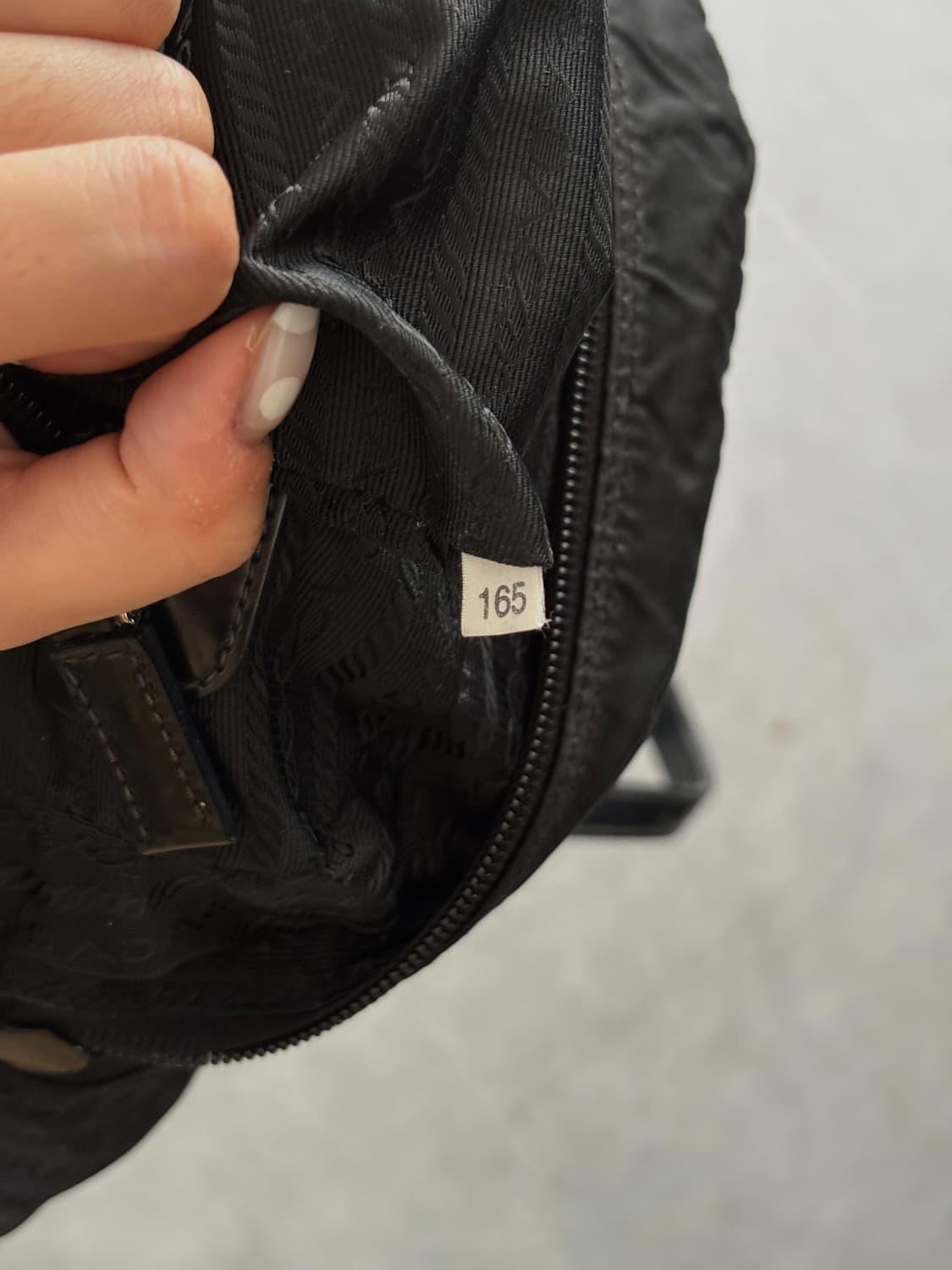 Prada 프라다 테수토 나일론 숄더 백 상품이미지10