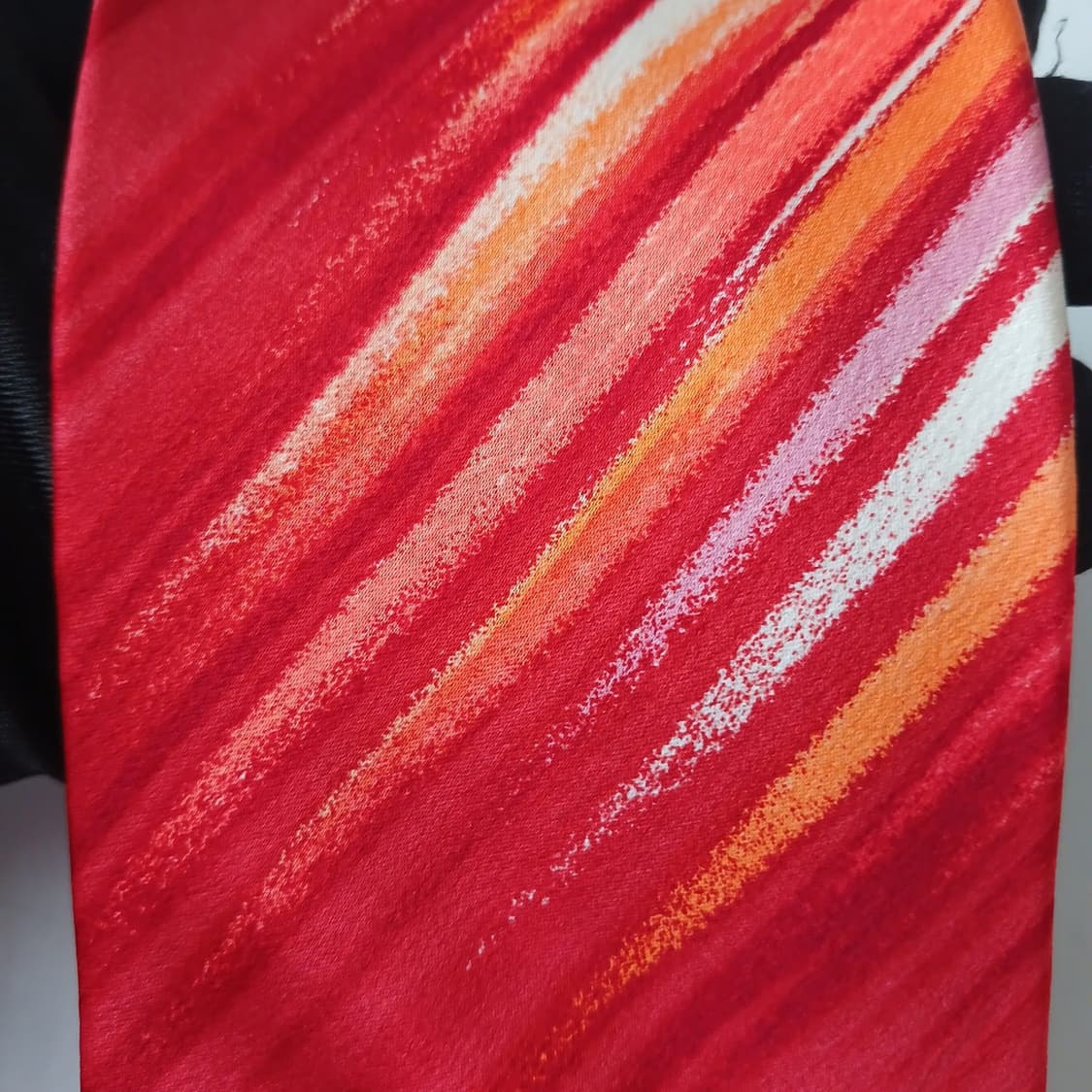 MCM 실크 레드 스트로크 아트 넥타이 9.1cm A+등급 A19109
 상품이미지6